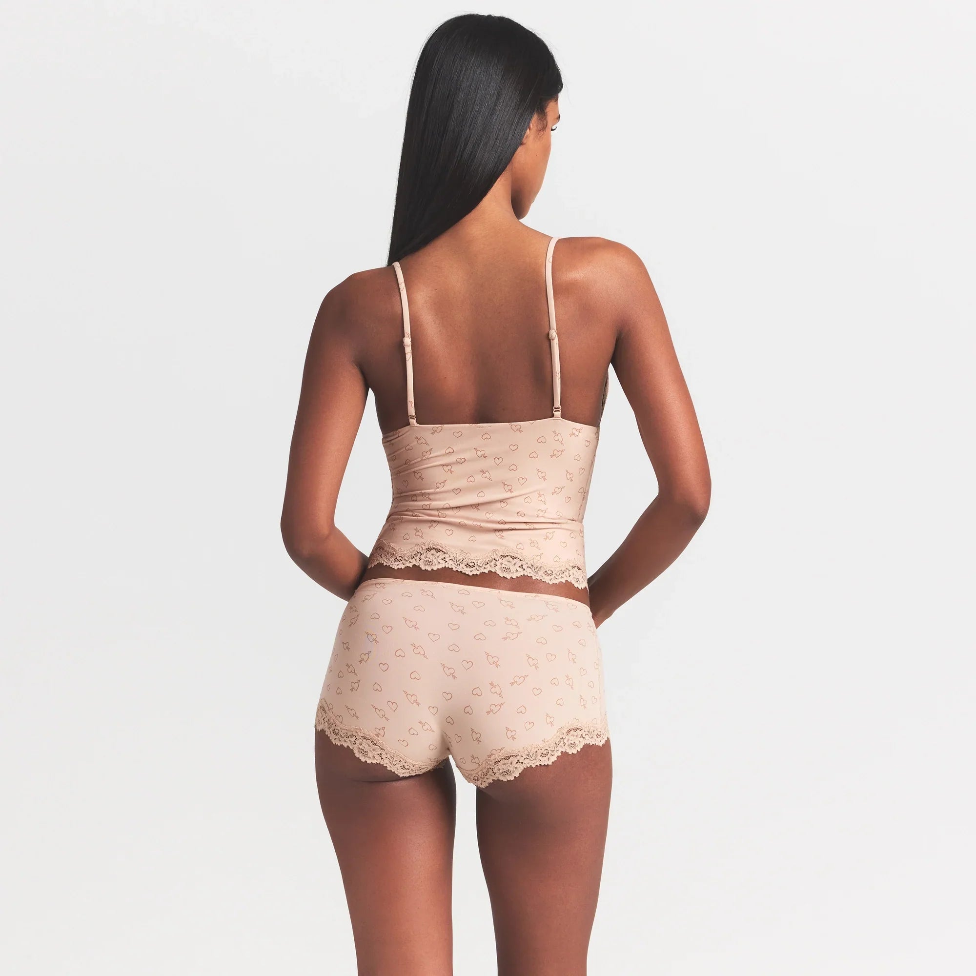 SKIMS FITS EVERYBODY LACE BOY SHORT | MICA SKETCHED HEARTS - Sneaker Türkiye