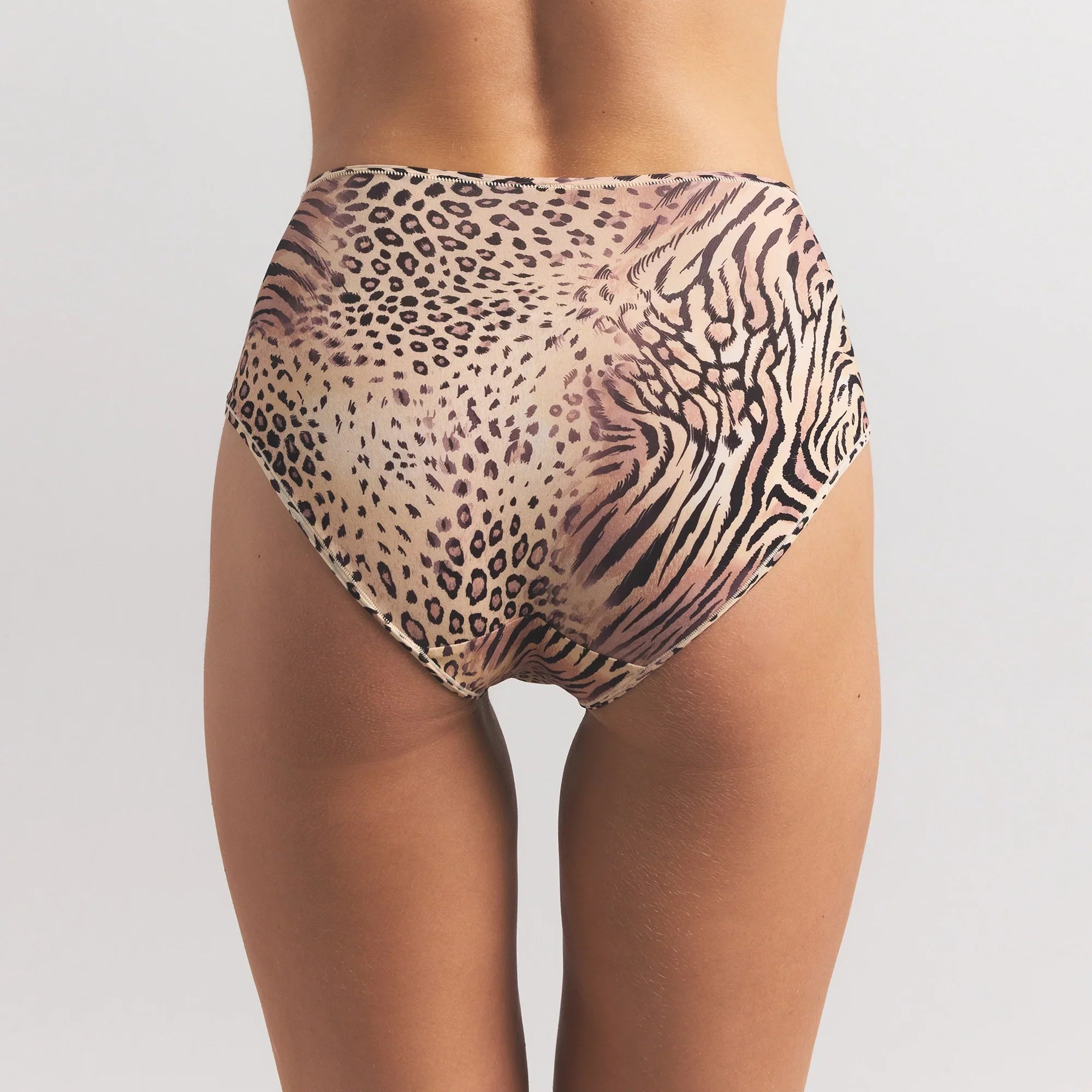 SKIMS FITS EVERYBODY FULL BRIEF | SAND MULTI ANIMAL - Sneaker Türkiye