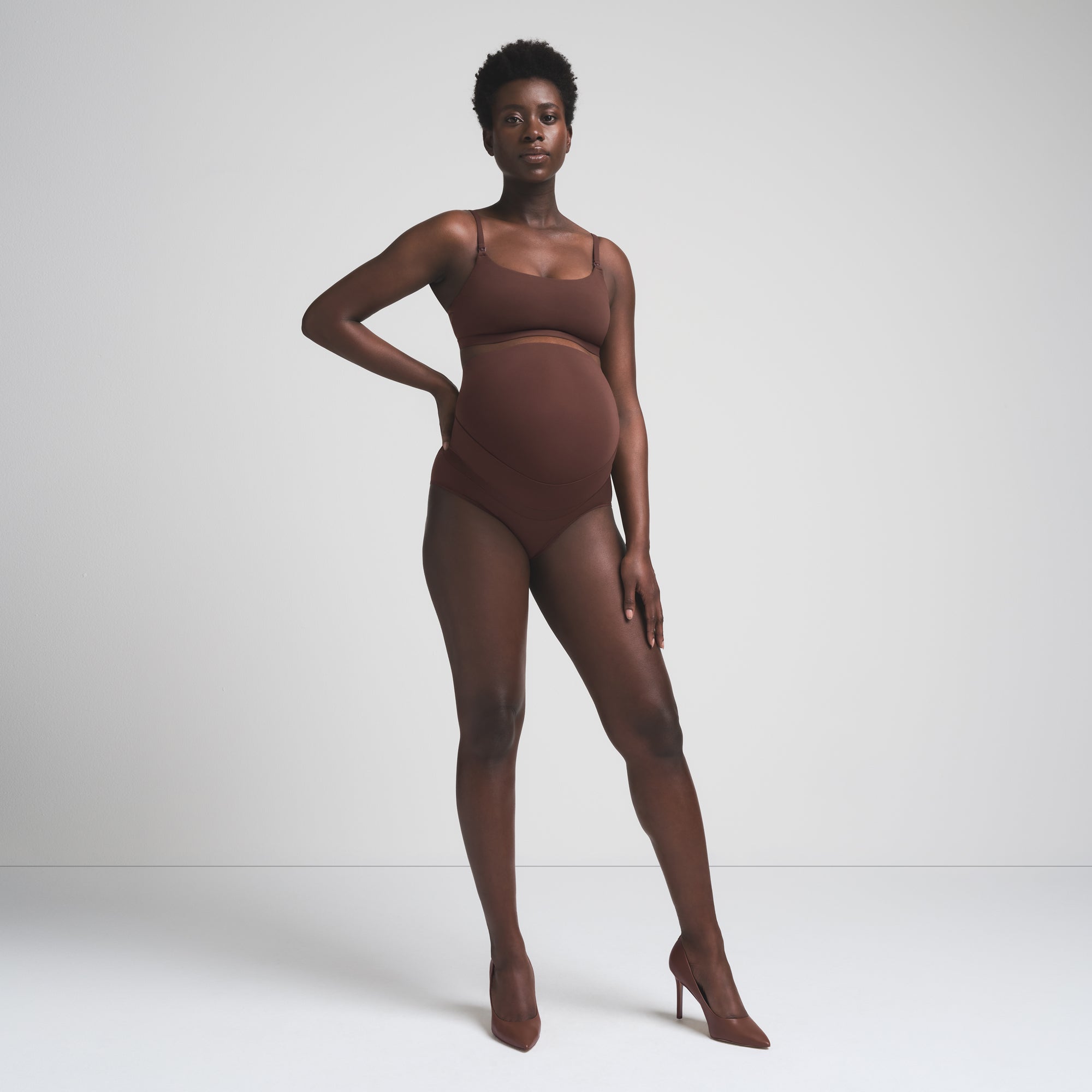 SKIMS FITS EVERYBODY MATERNITY BANDED HIGH-WAISTED BRIEF | COCOA - Sneaker Türkiye