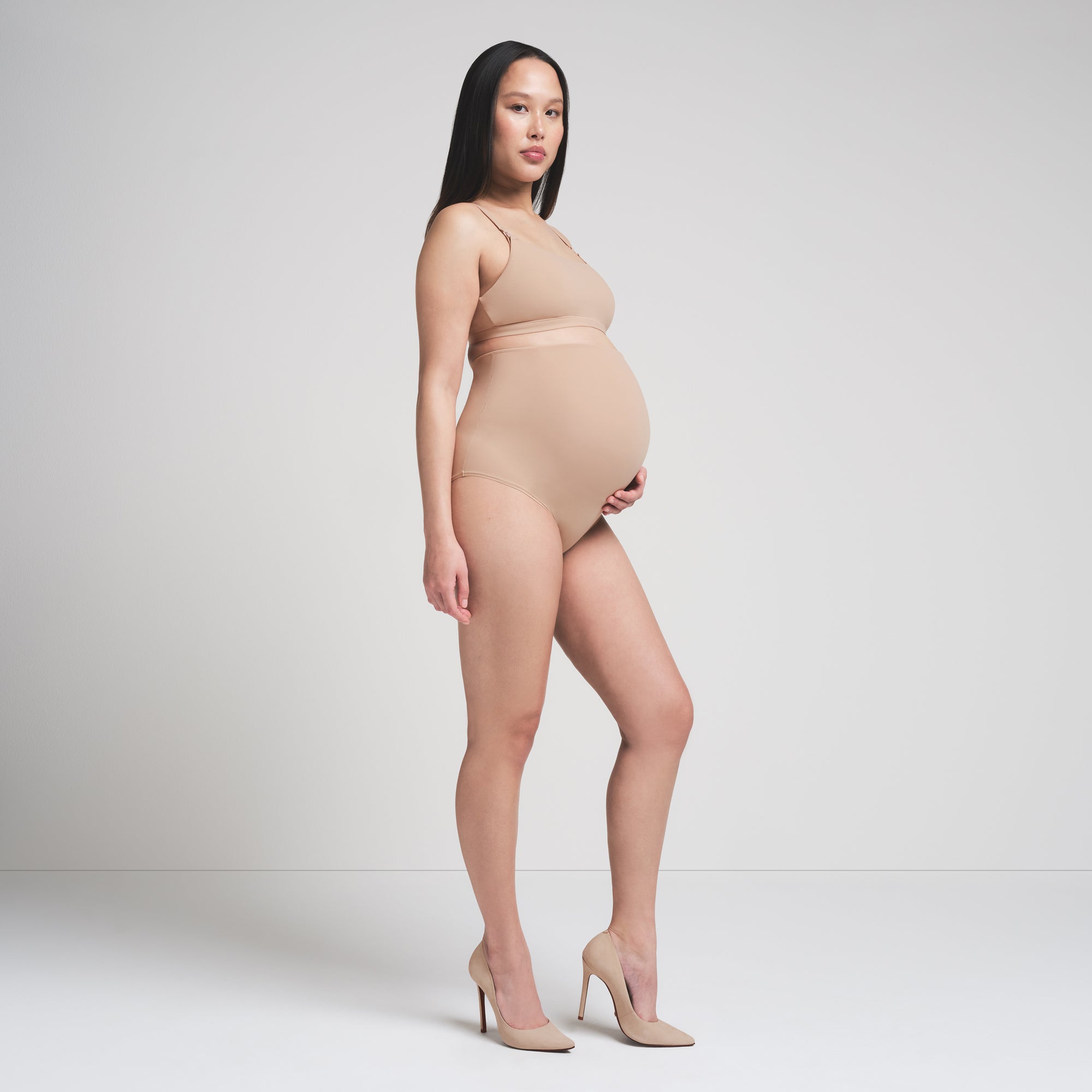 SKIMS FITS EVERYBODY MATERNITY HIGH-WAISTED BRIEF | CLAY - Sneaker Türkiye