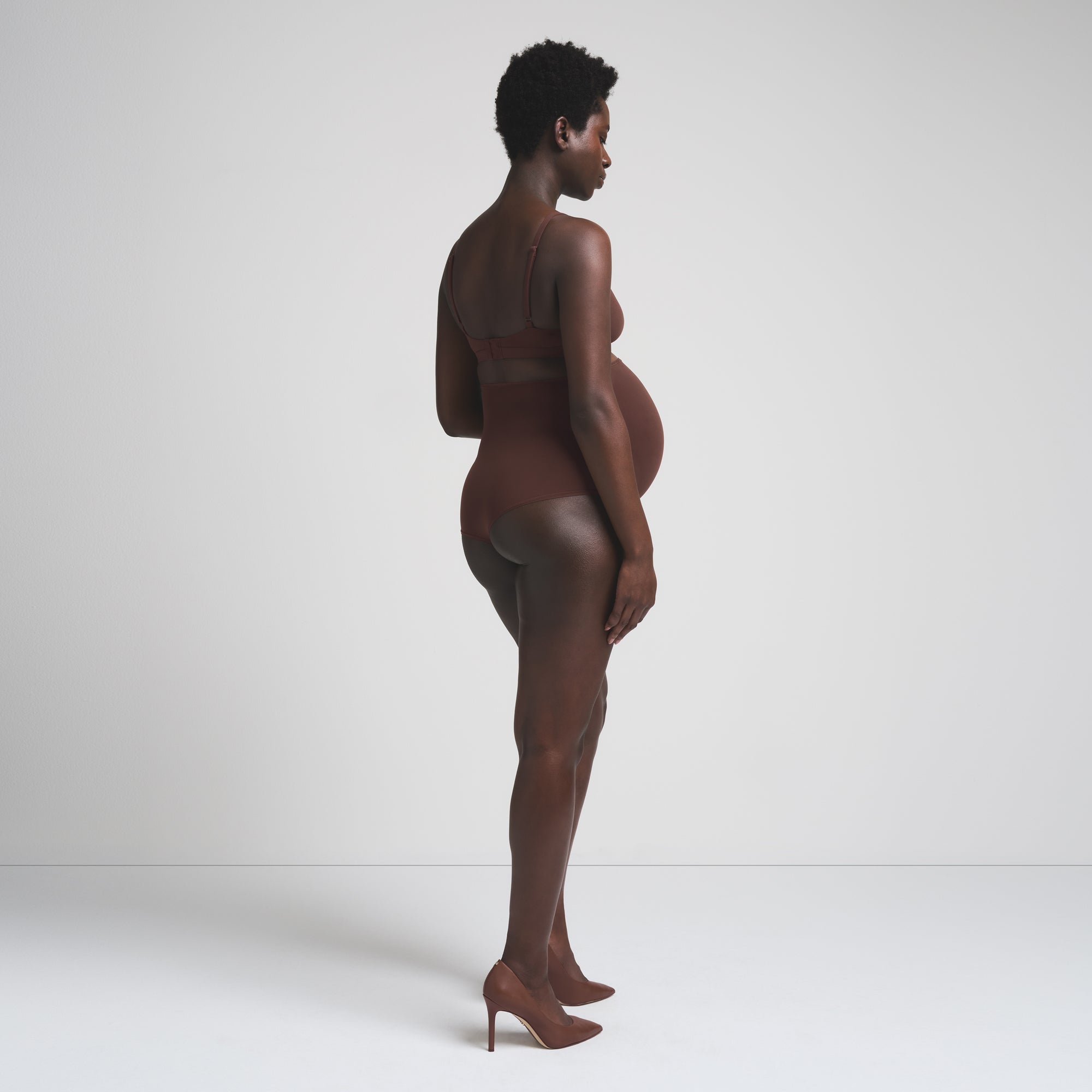 SKIMS FITS EVERYBODY MATERNITY HIGH-WAISTED BRIEF | COCOA - Sneaker Türkiye
