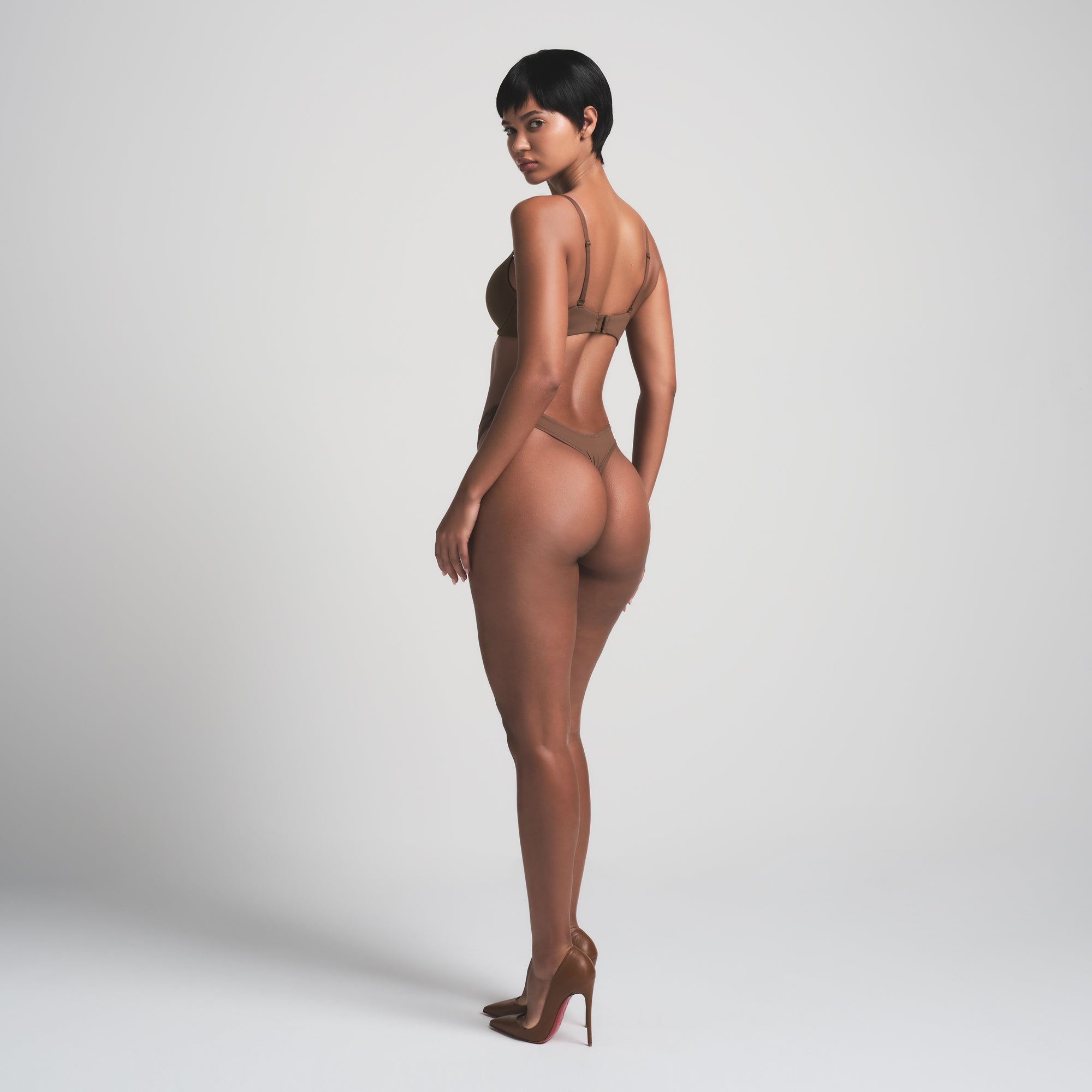 SKIMS FITS EVERYBODY DIPPED FRONT THONG | JASPER - Sneaker Türkiye