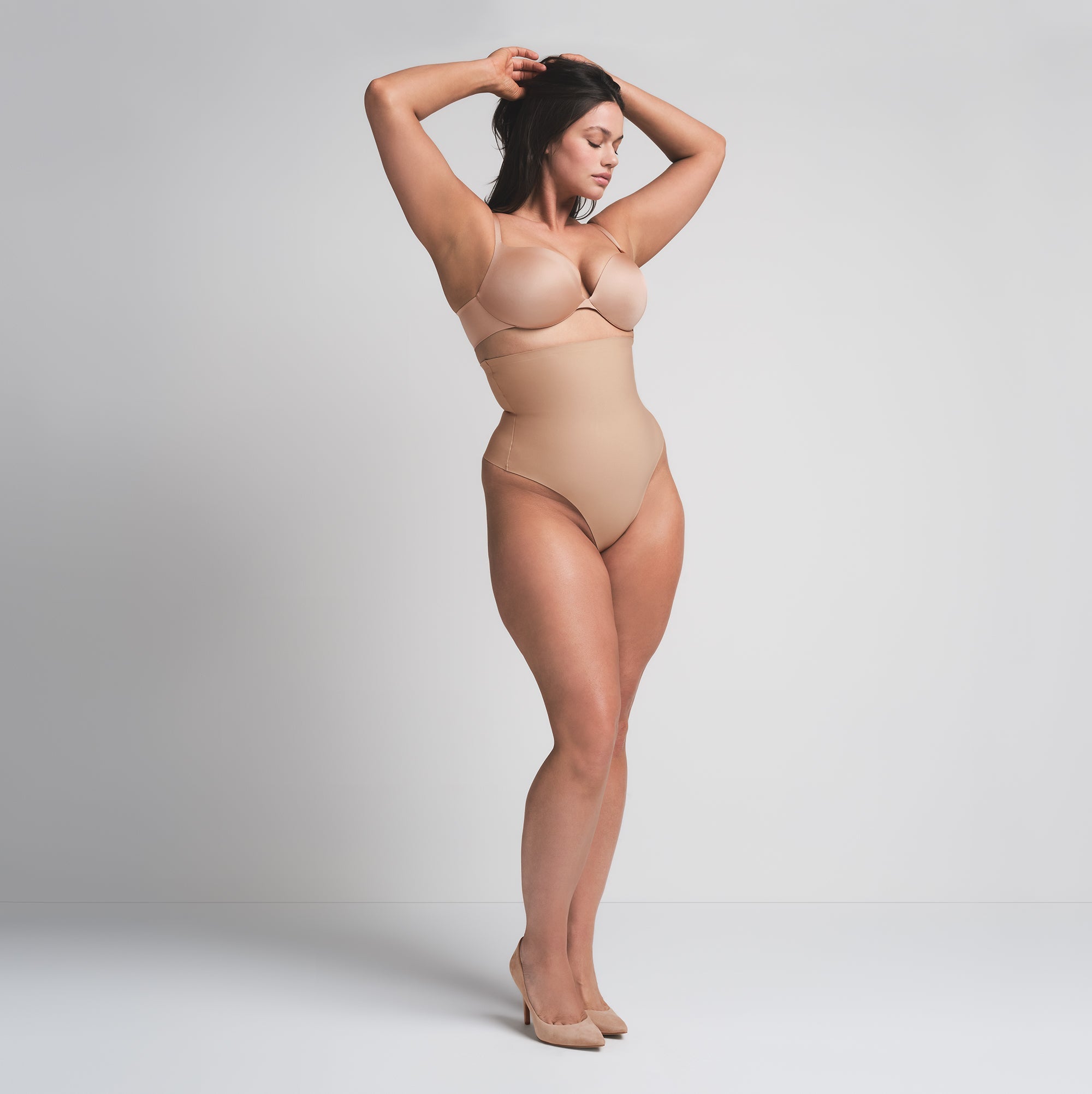 SKIMS BODY CORE SCULPT HIGH-WAISTED THONG | CLAY - Sneaker Türkiye
