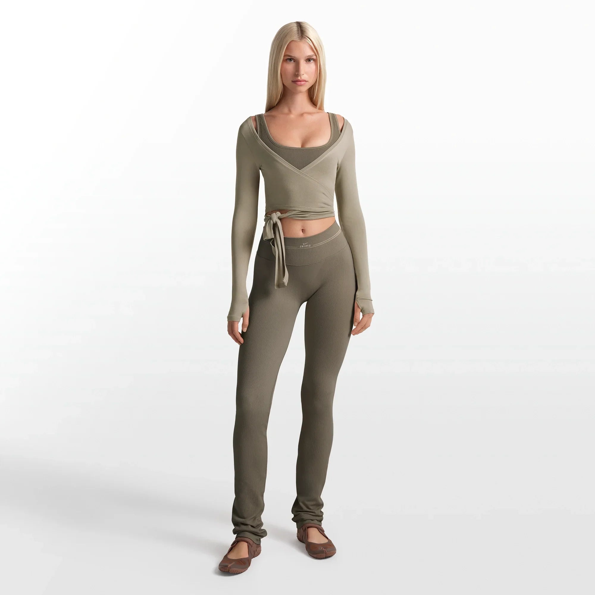 NikeSKIMS RIBBED SEAMLESS 34″ STRAIGHT LEGGING | DUSTY OAKMOSS - Sneaker Türkiye