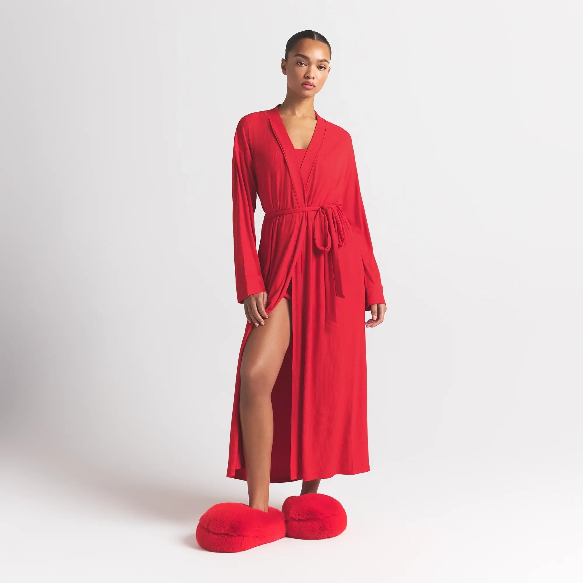 SKIMS SOFT LOUNGE LONG ROBE | CHERRY - Sneaker Türkiye