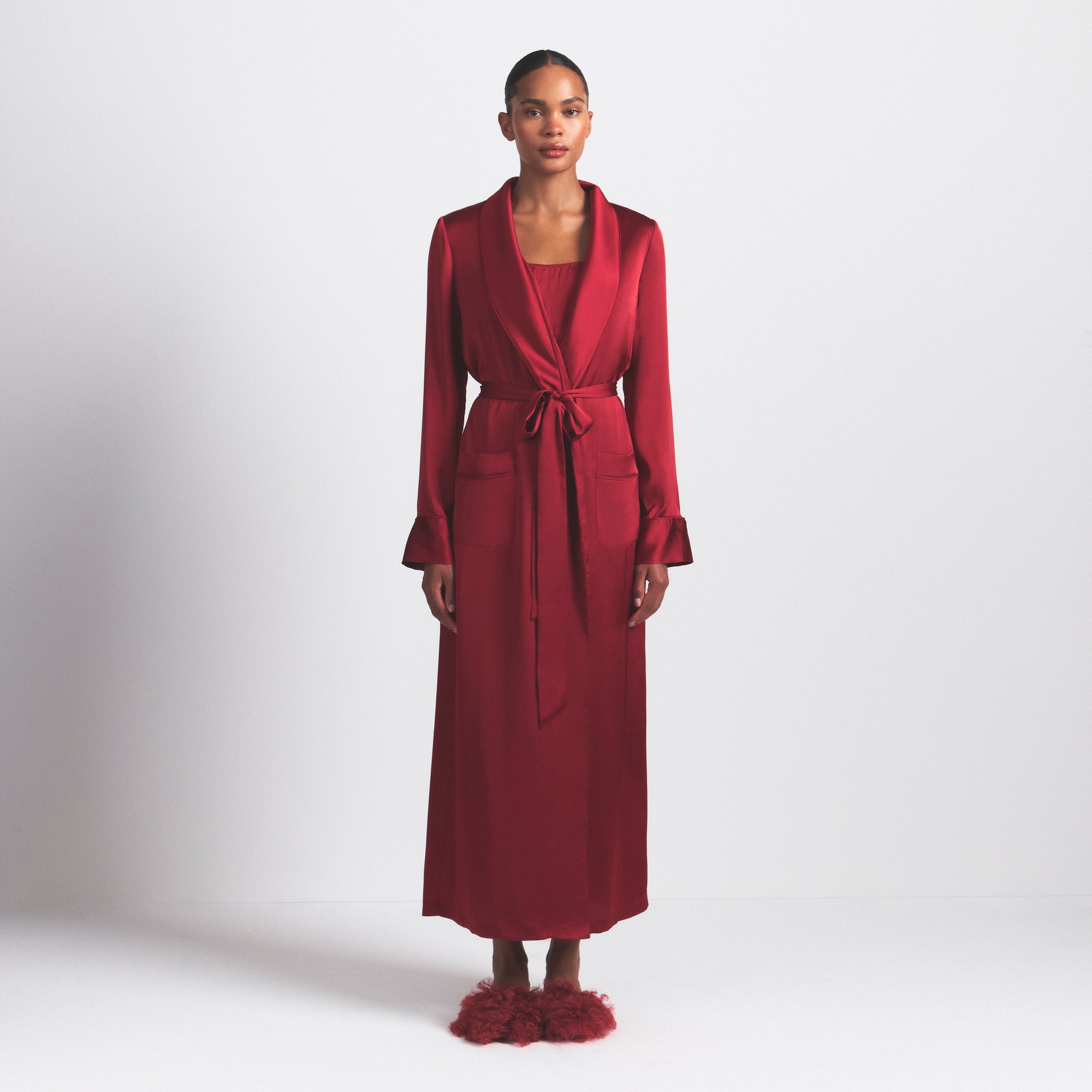SKIMS WOVEN SHINE LONG ROBE | BRICK - Sneaker Türkiye