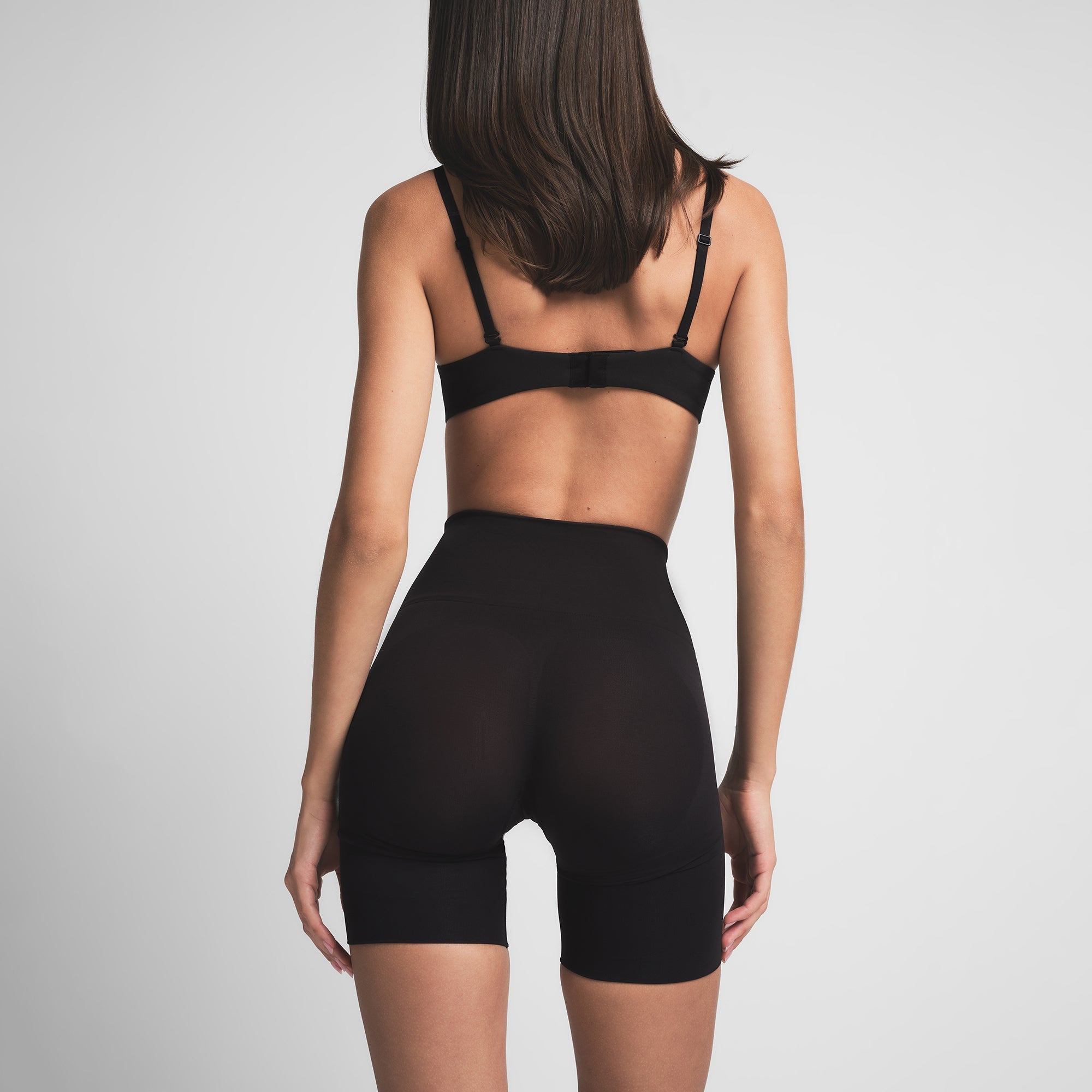 SKIMS SEAMLESS SCULPT BUTT LIFTING SHORT | ONYX - Sneaker Türkiye