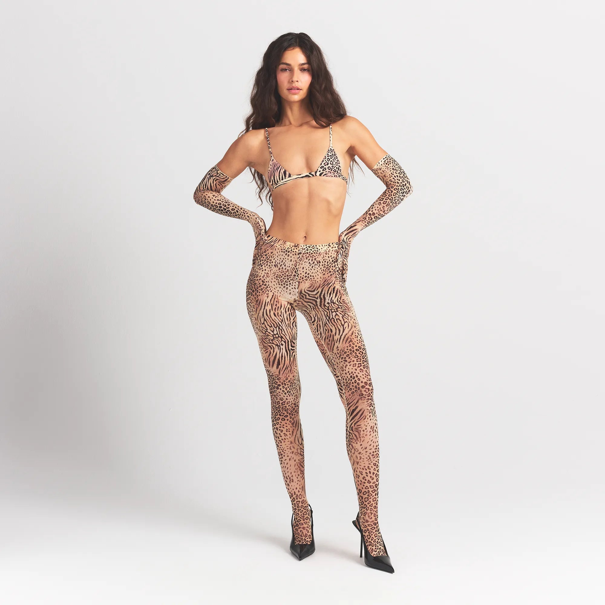 SKIMS MILKY SHEER FOOTED LEGGING | SAND MULTI ANIMAL - Sneaker Türkiye