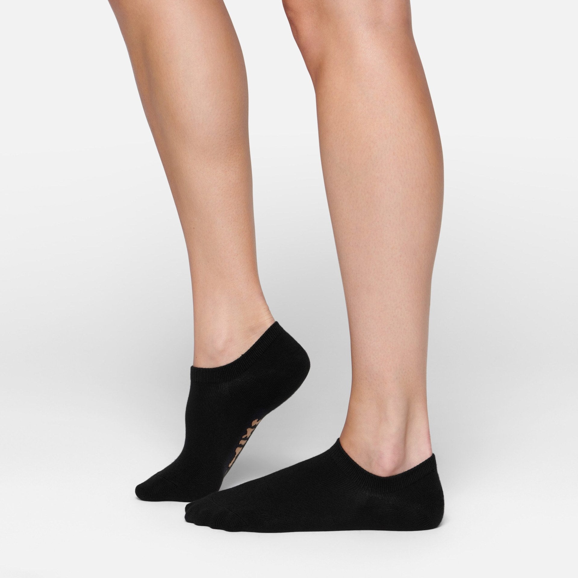SKIMS EVERYDAY ANKLE SOCK | ONYX - Sneaker Türkiye