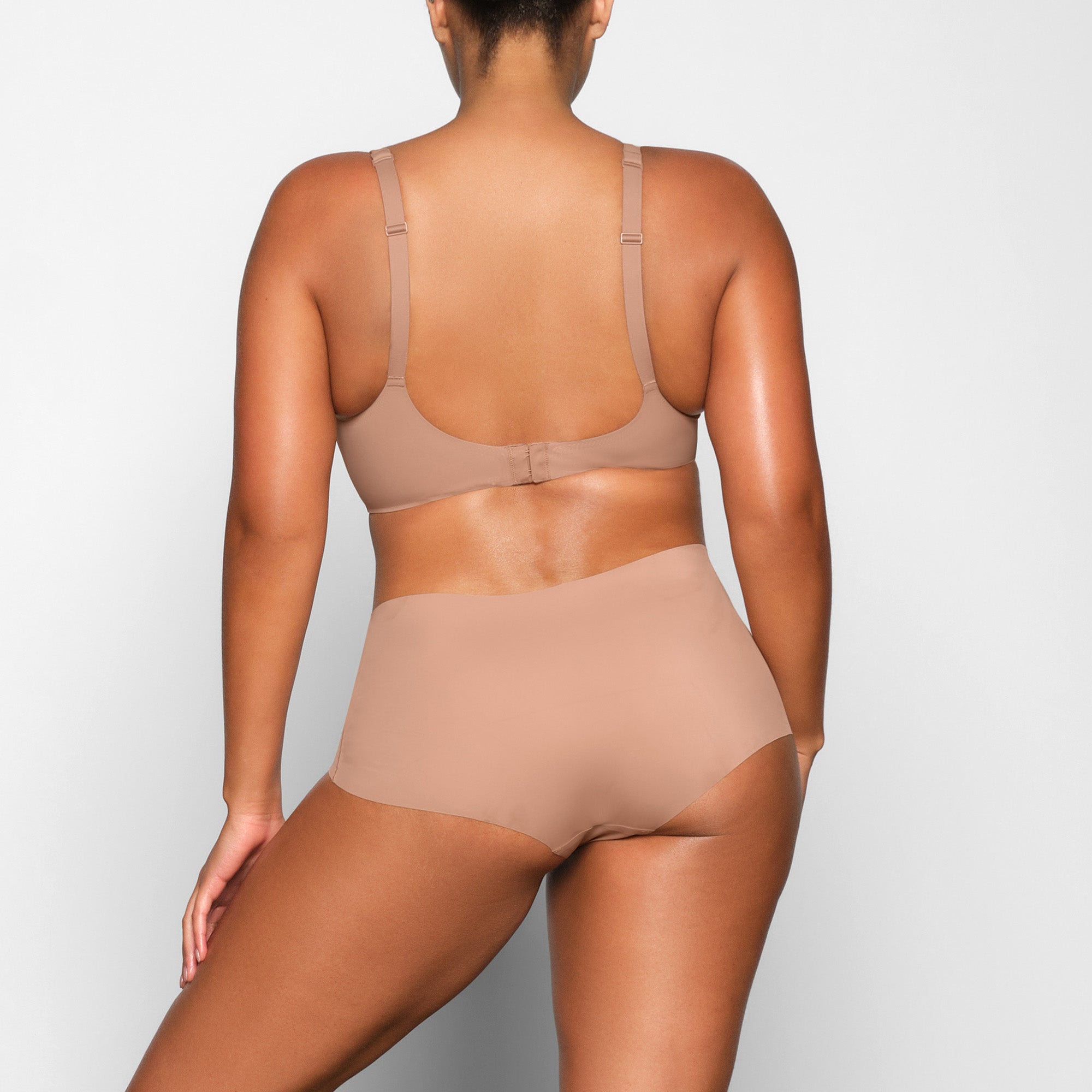SKIMS NAKED SCOOP BRALETTE | SIENNA - Sneaker Türkiye