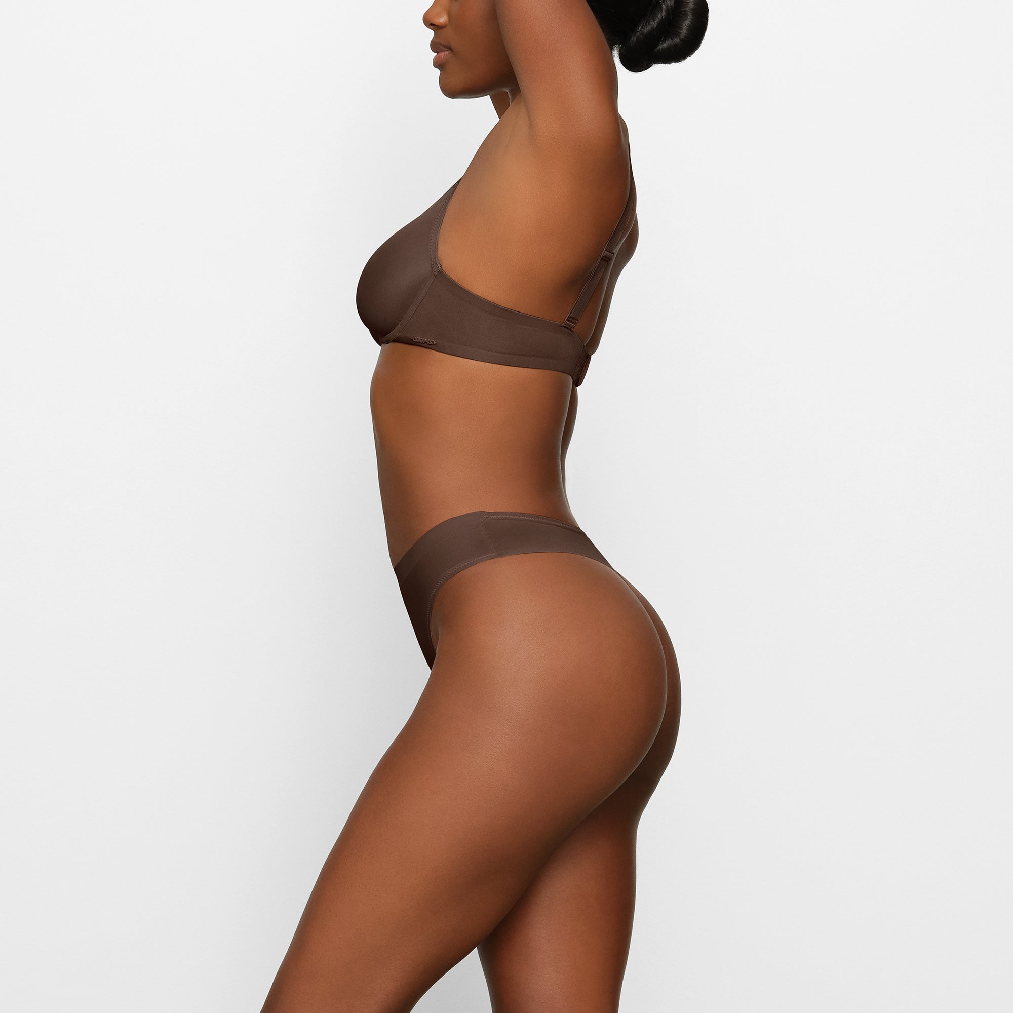 SKIMS NO SHOW UNLINED DEMI BRA | ESPRESSO - Sneaker Türkiye
