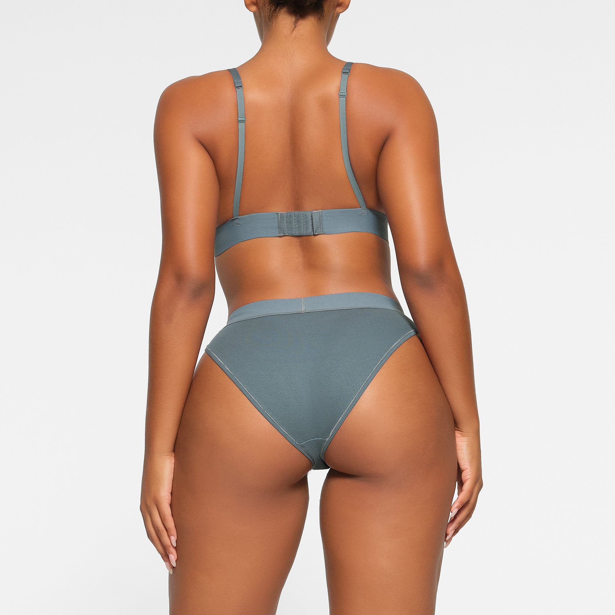SKIMS COTTON RIB PLUNGE BRALETTE | KYANITE - Sneaker Türkiye