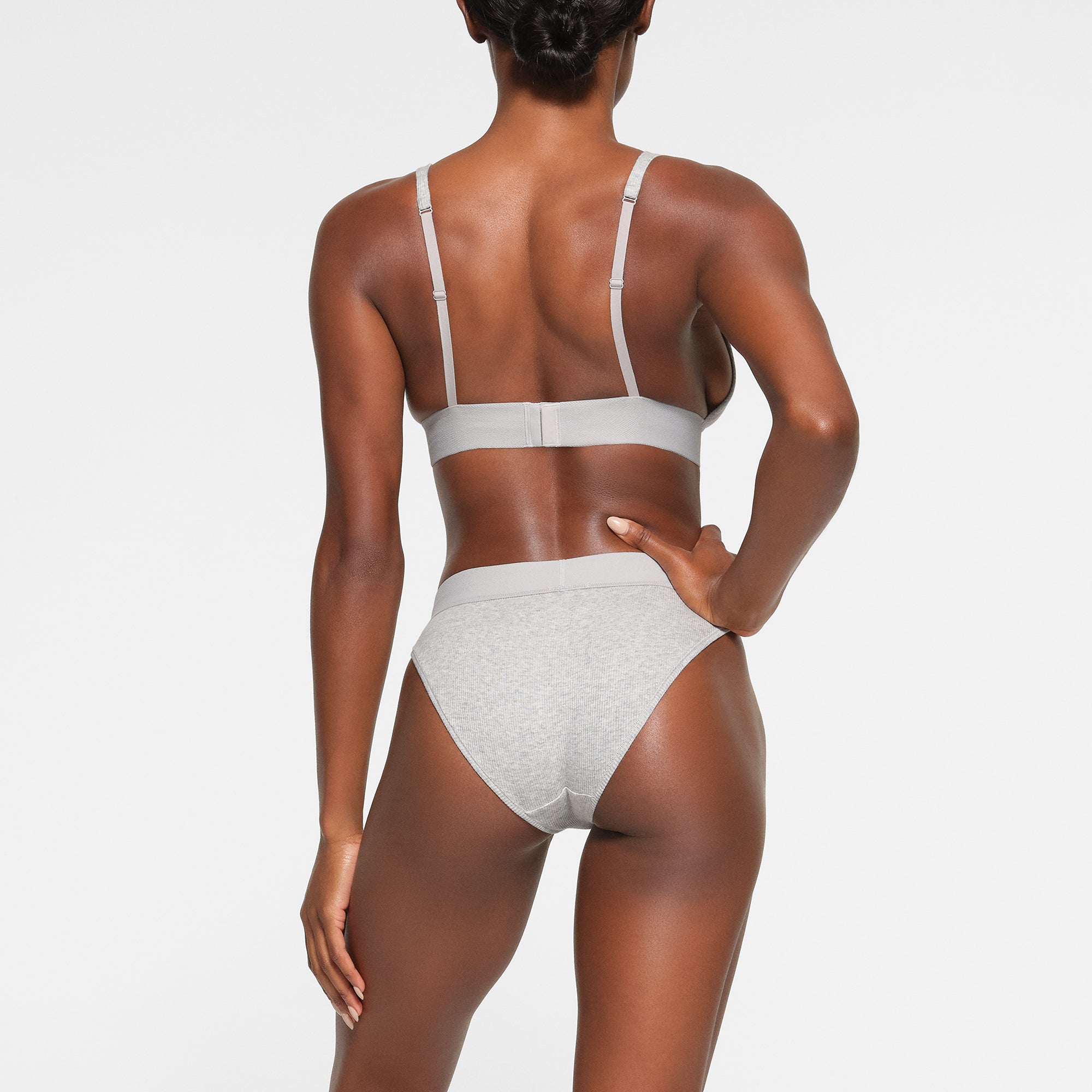 SKIMS COTTON RIB PLUNGE BRALETTE | LIGHT HEATHER GREY - Sneaker Türkiye