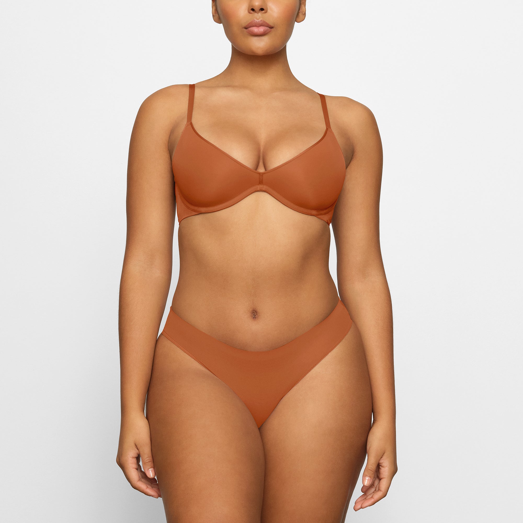 SKIMS WEIGHTLESS SCOOP BRA | BRONZE - Sneaker Türkiye