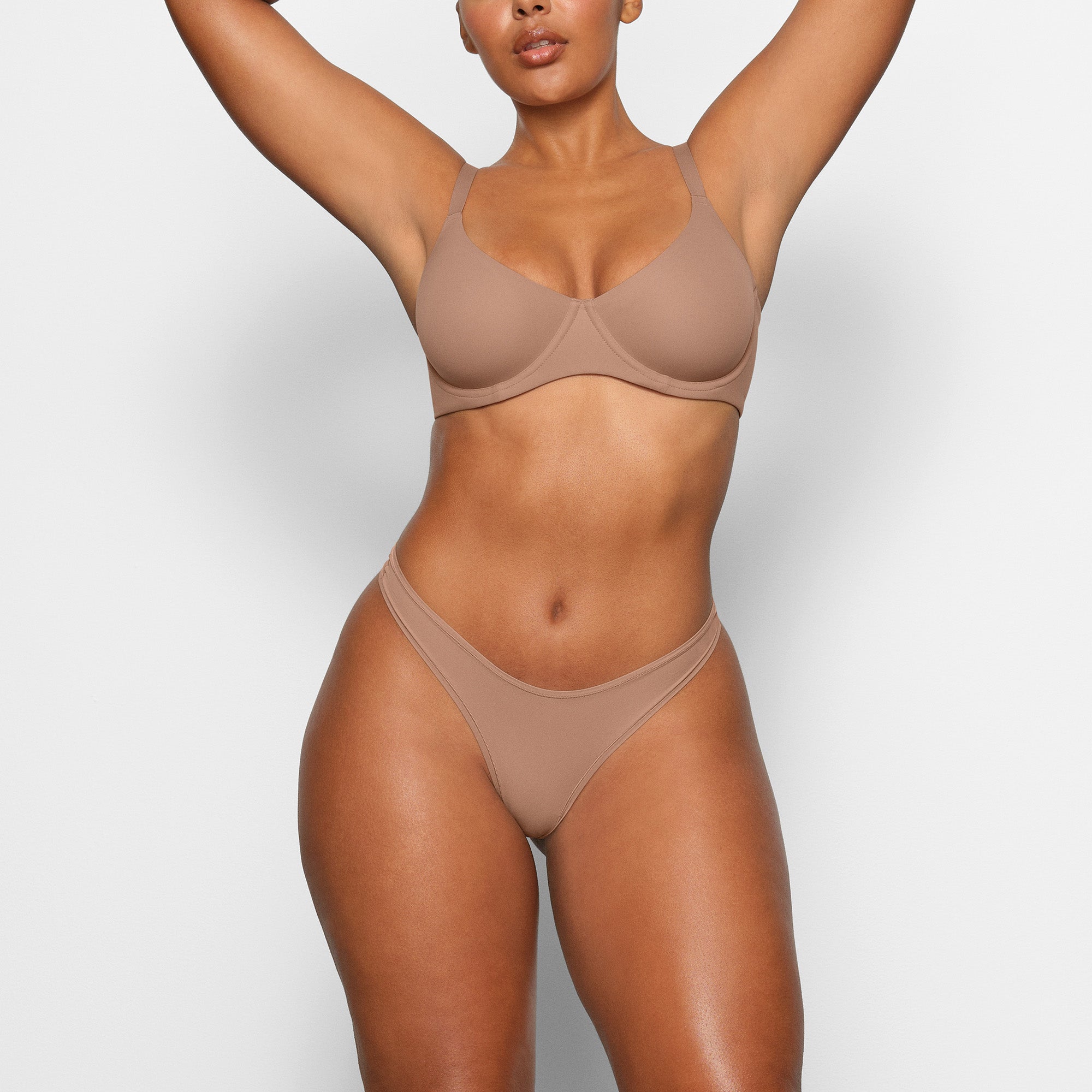 SKIMS FITS EVERYBODY UNLINED DEMI BRA | SIENNA - Sneaker Türkiye