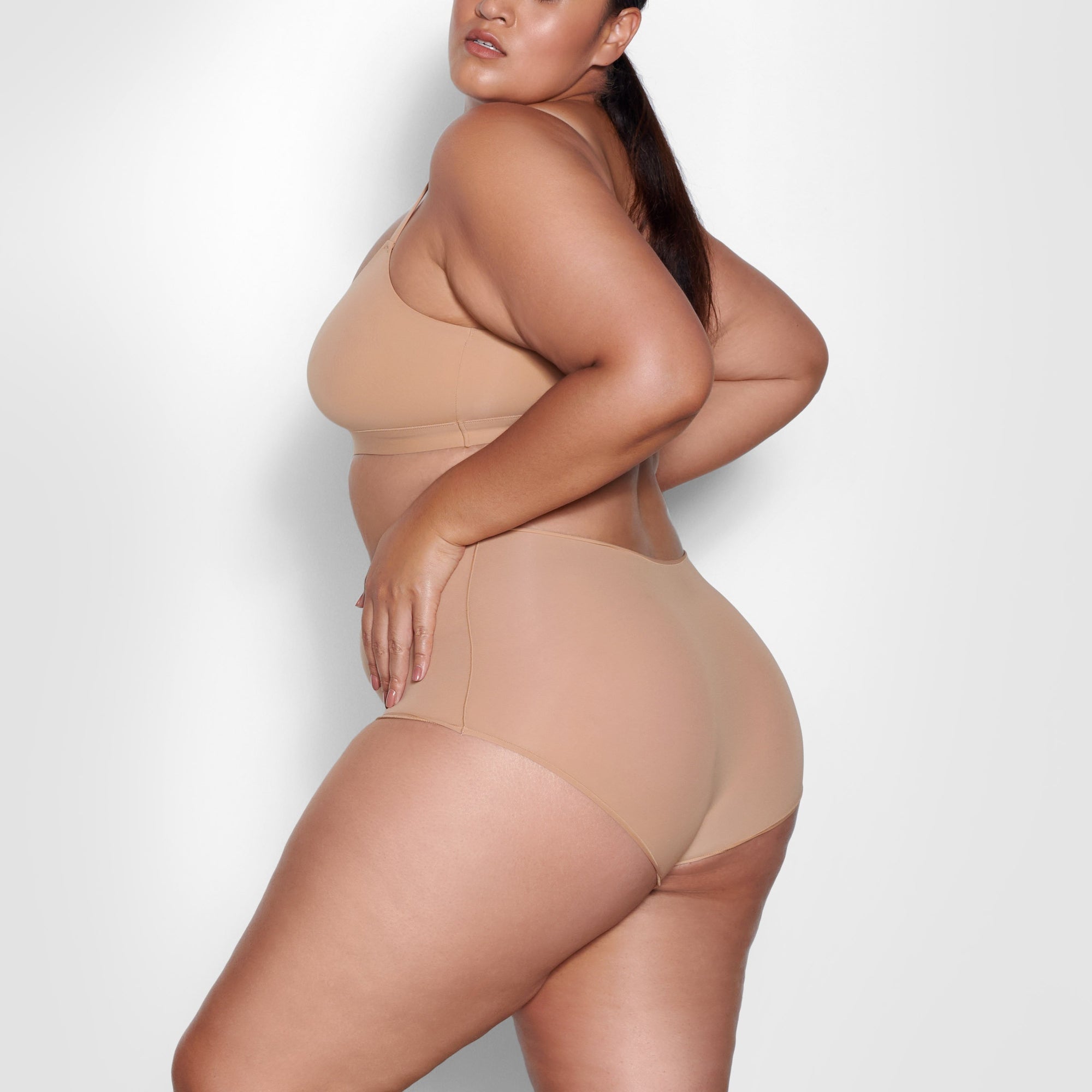 SKIMS FITS EVERYBODY SCOOP BRALETTE | OCHRE - Sneaker Türkiye