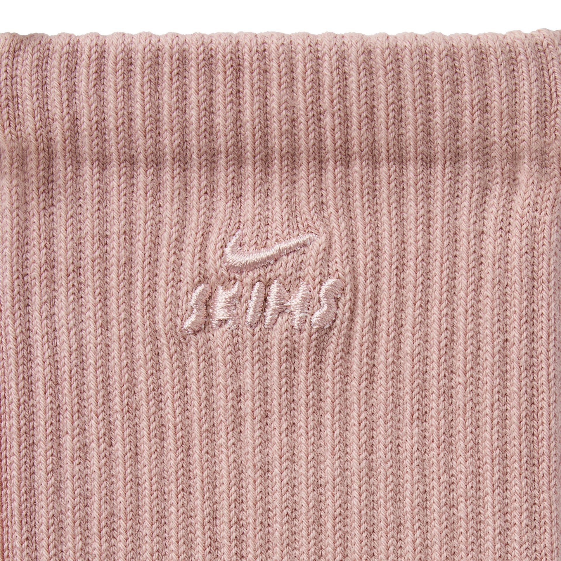 NikeSKIMS ACCESSORIES DRI-FIT PILATES GRIP CREW SOCK | HIMALAYAN - Sneaker Türkiye
