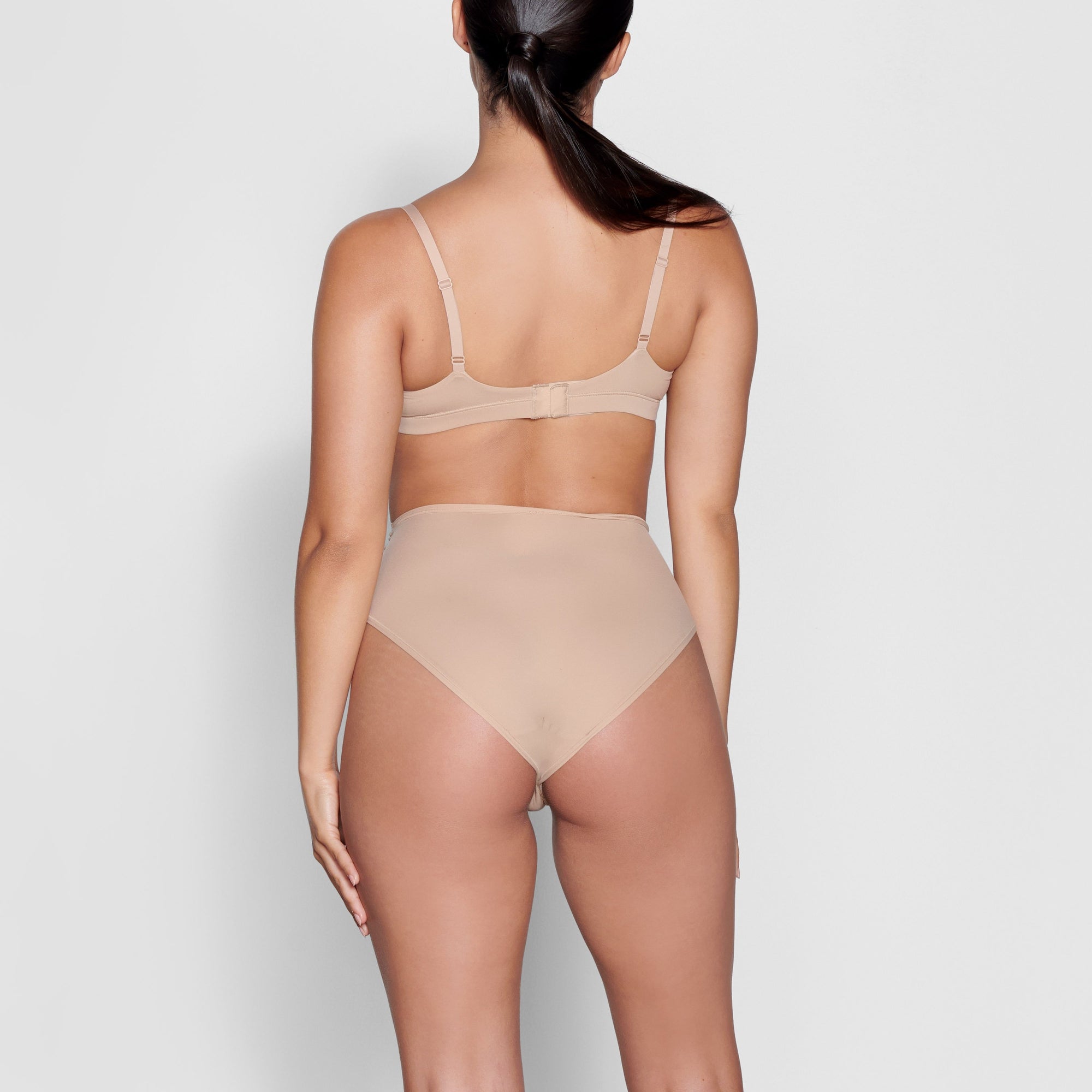 SKIMS FITS EVERYBODY FULL BRIEF | CLAY - Sneaker Türkiye