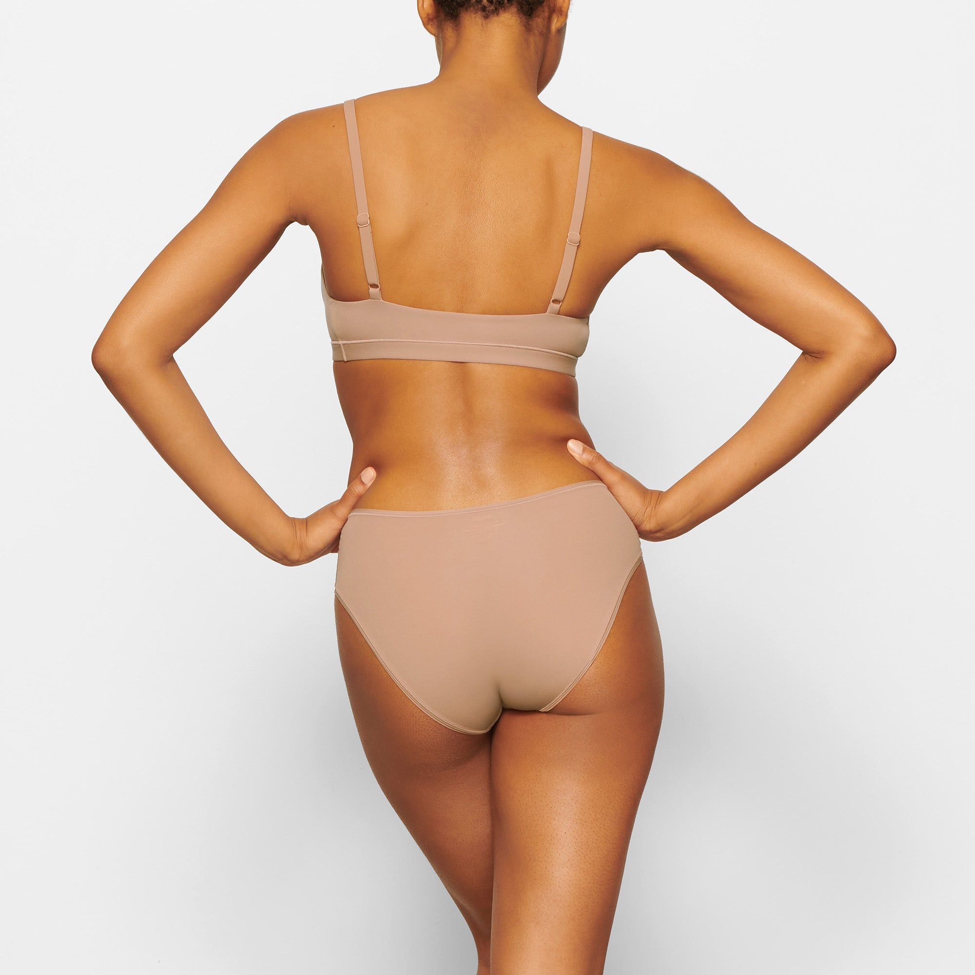 SKIMS FITS EVERYBODY BRIEF | SIENNA - Sneaker Türkiye