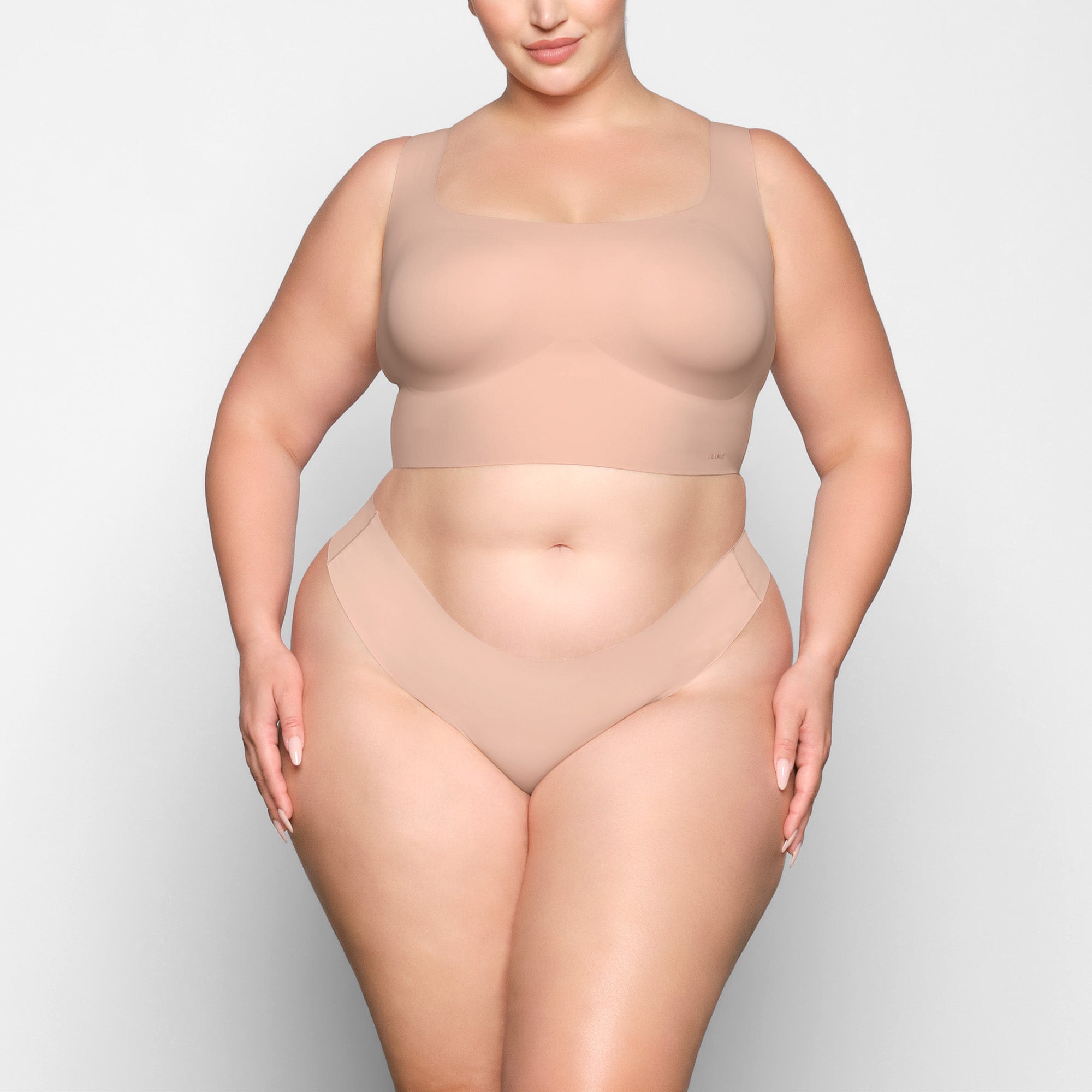 SKIMS NAKED DIPPED THONG | MICA - Sneaker Türkiye