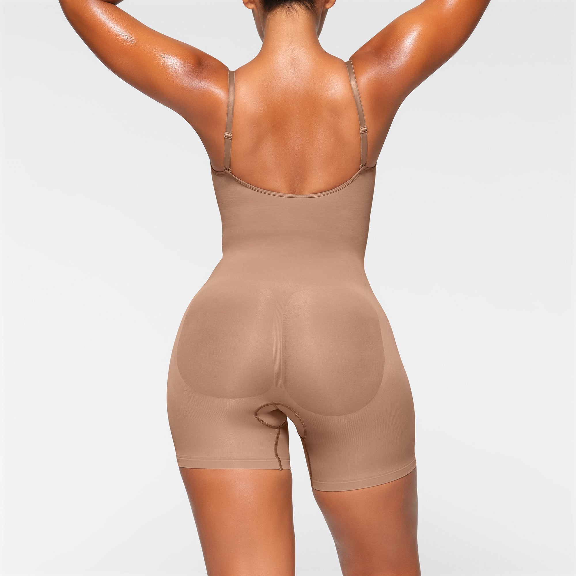 SKIMS SEAMLESS SCULPT MID THIGH BODYSUIT | SIENNA - Sneaker Türkiye