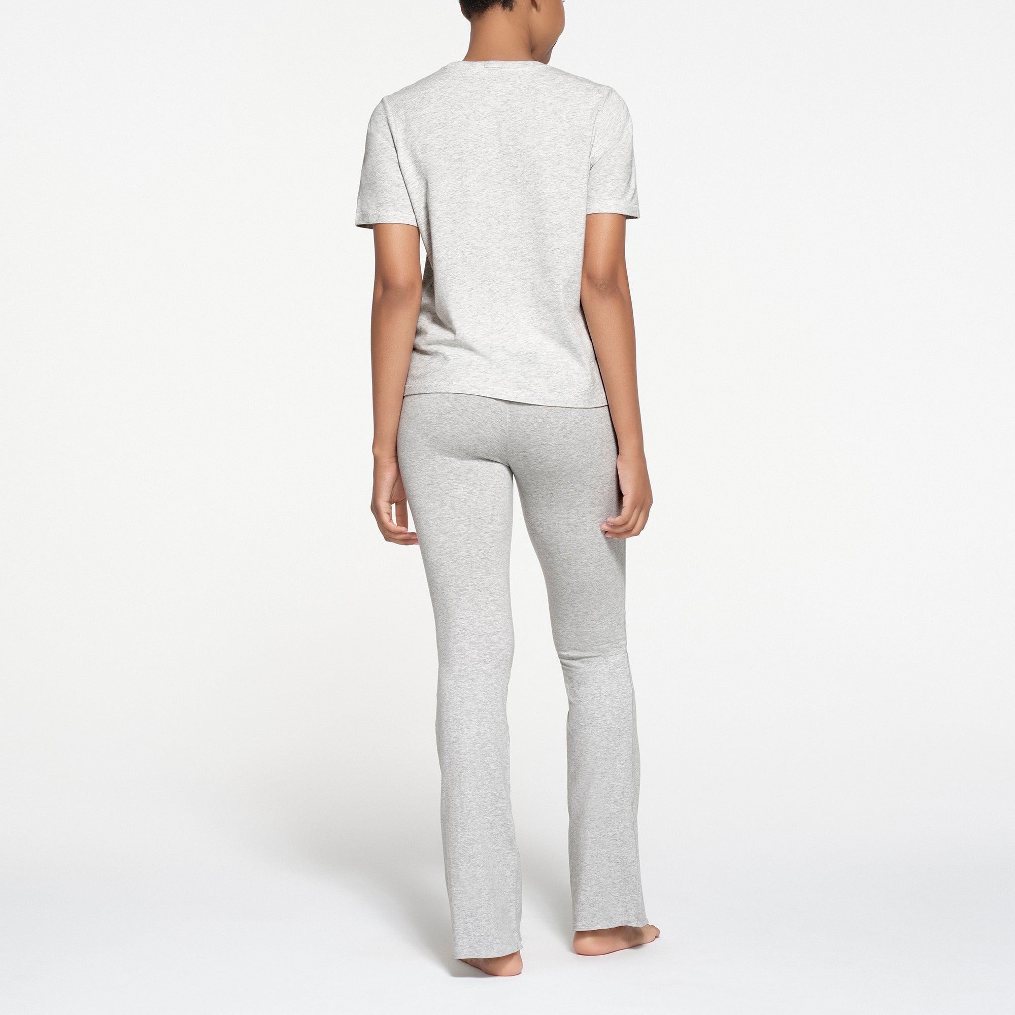 SKIMS RELAXED TEES T-SHIRT | LIGHT HEATHER GREY - Sneaker Türkiye