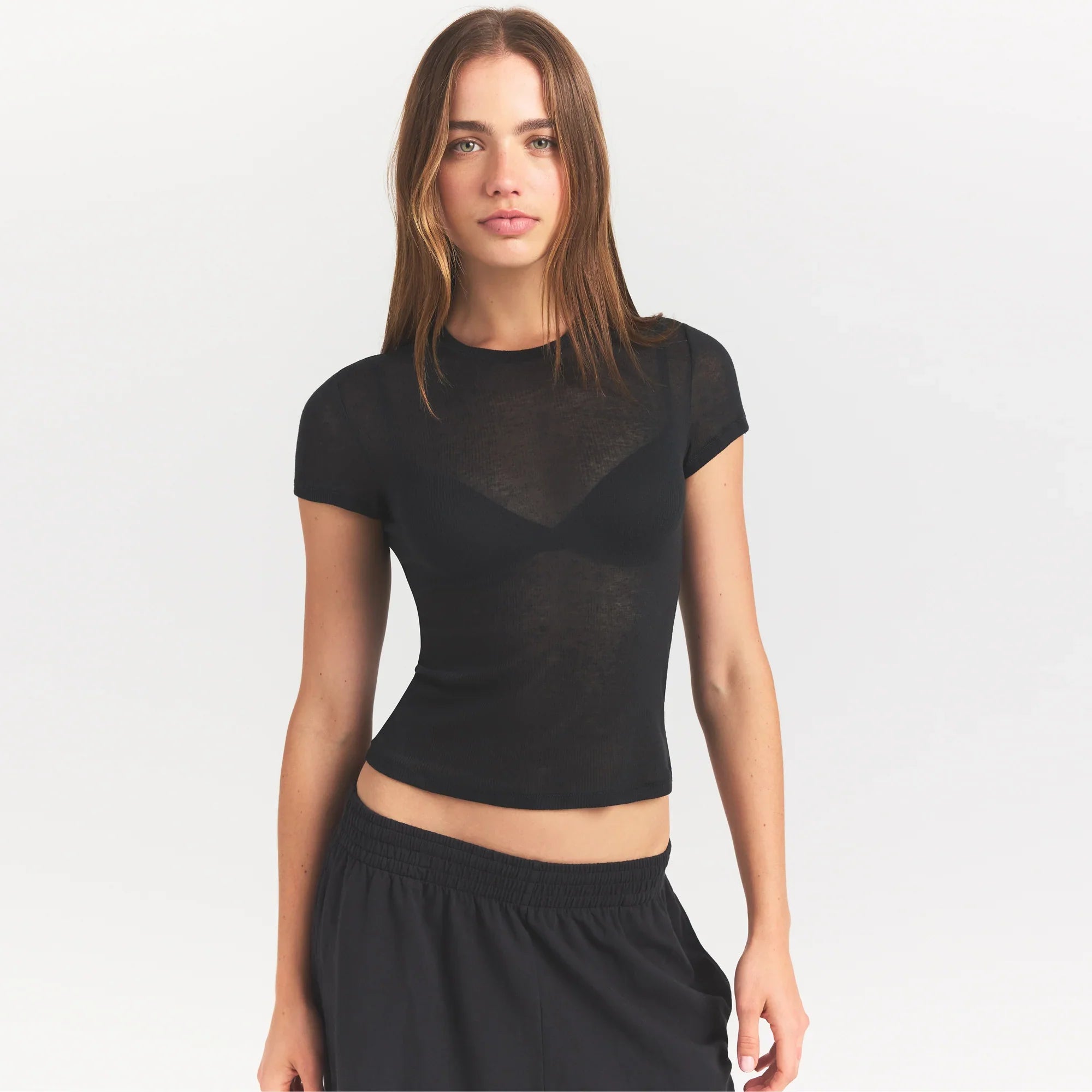 SKIMS SHEER RIB T-SHIRT | SOOT - Sneaker Türkiye