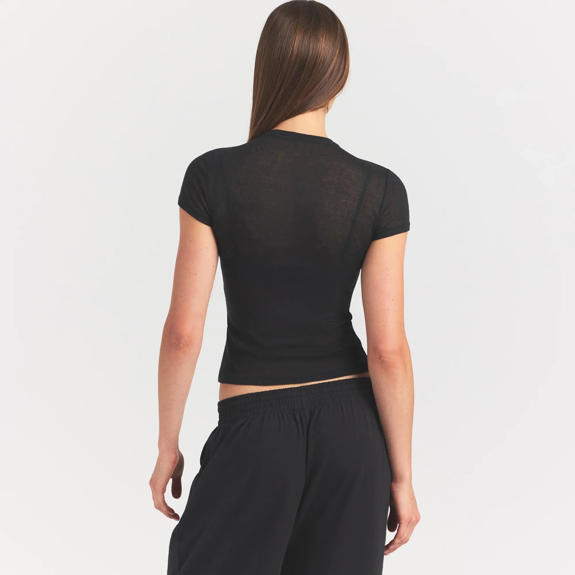 SKIMS SHEER RIB T-SHIRT | SOOT - Sneaker Türkiye