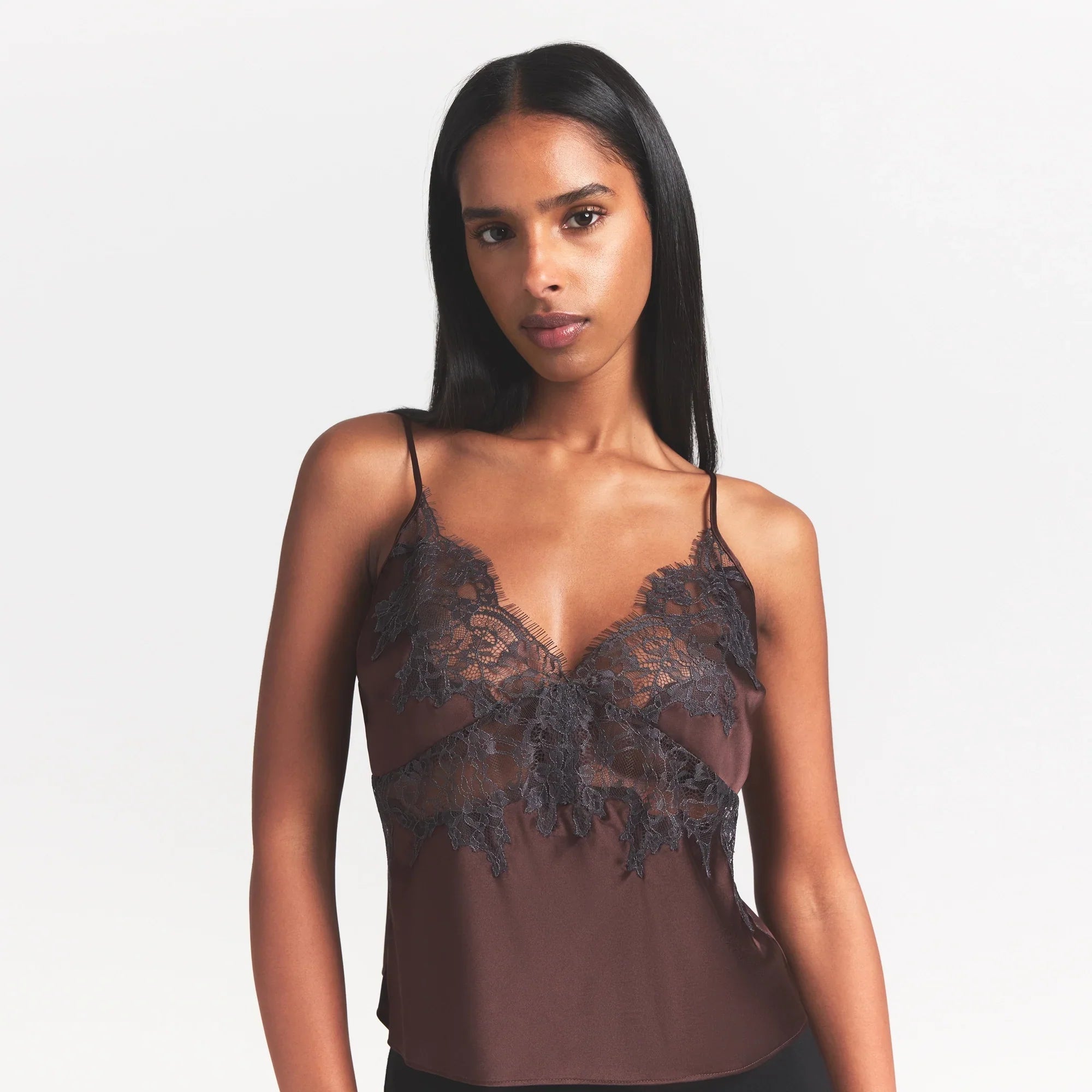 SKIMS SILK LACE CAMI | ESPRESSO CONTRAST - Sneaker Türkiye