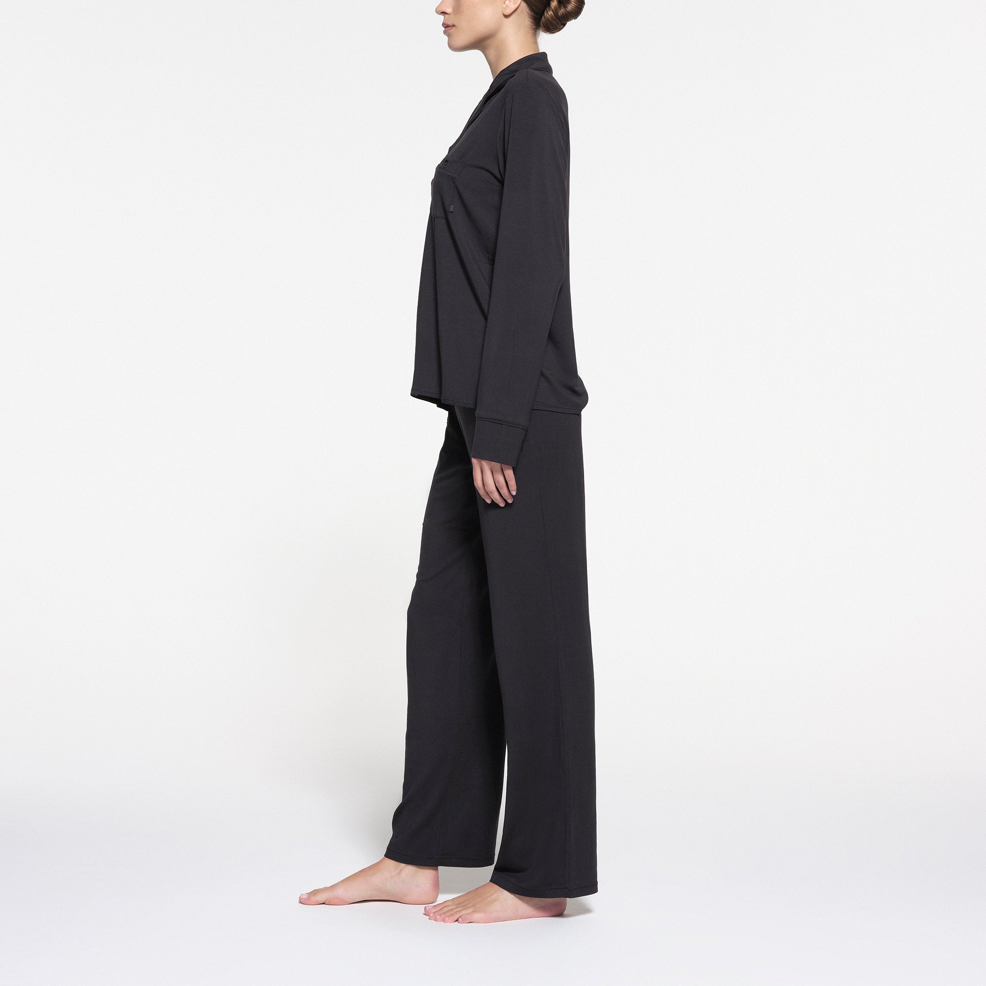 SKIMS SLEEP LONG SLEEVE BUTTON UP SET | ONYX - Sneaker Türkiye