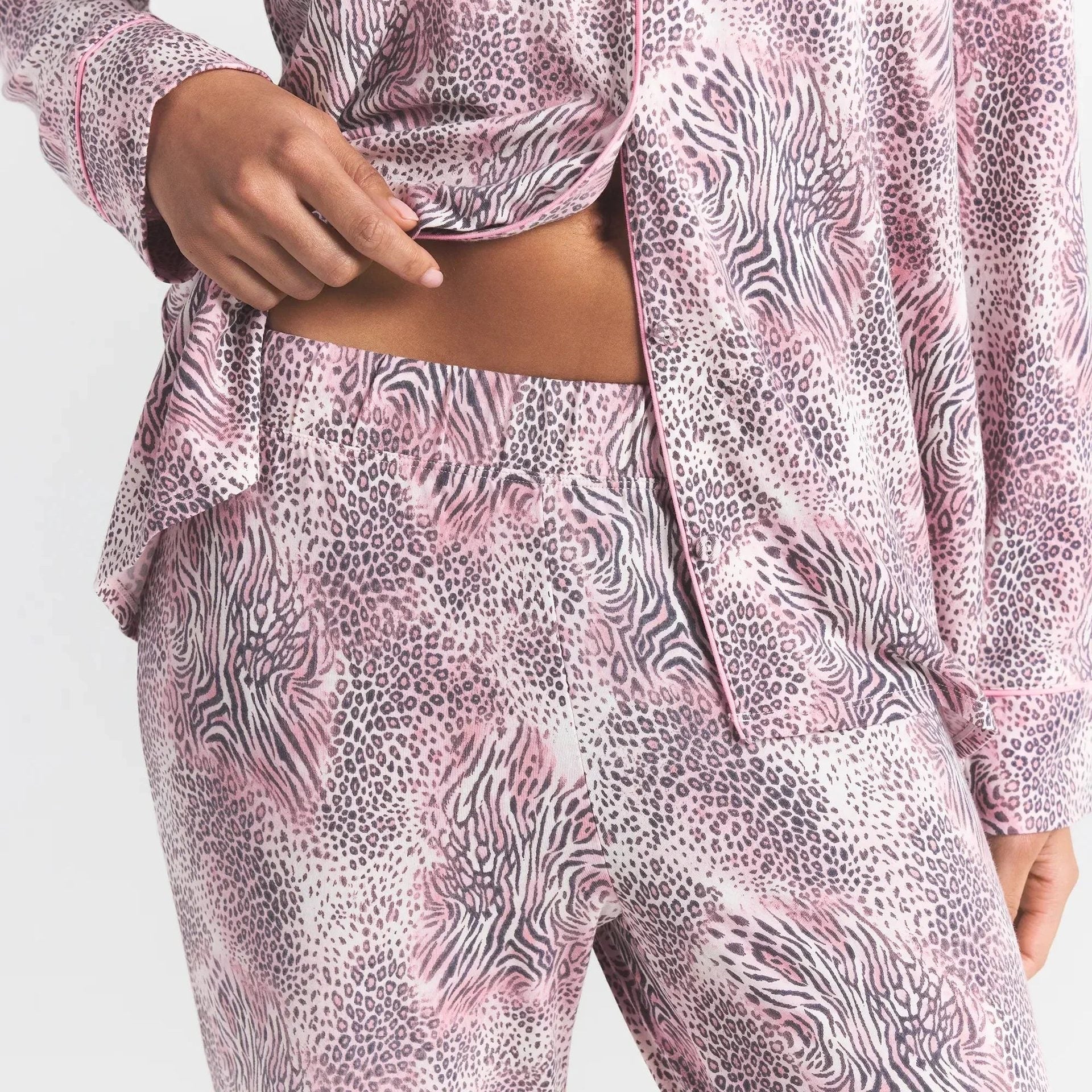 SKIMS SLEEP LONG SLEEVE BUTTON UP SET | BLOOM MINI MULTI ANIMAL - Sneaker Türkiye