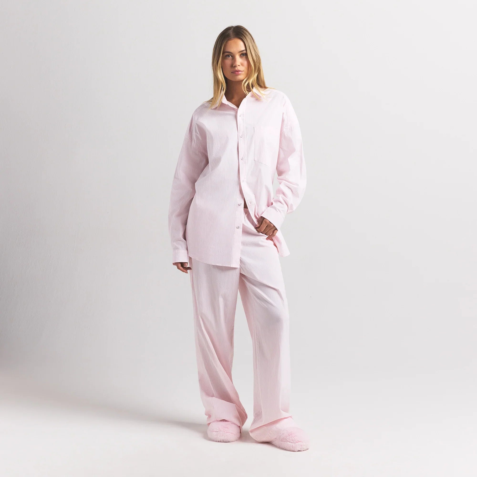 SKIMS COTTON POPLIN OVERBedenD SLEEP SET | CHERRY BLOSSOM STRIPE - Sneaker Türkiye