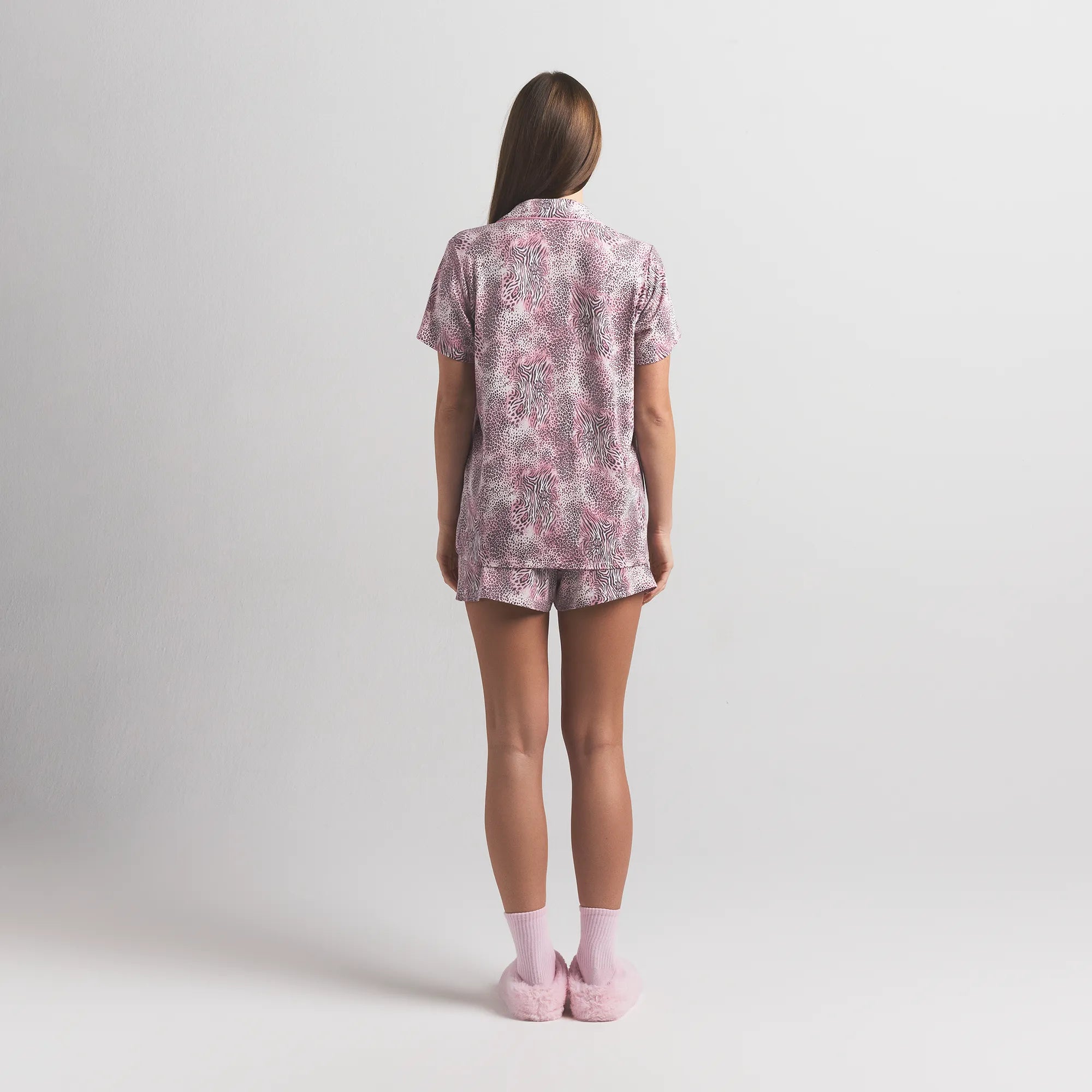 SKIMS SLEEP SHORT SLEEVE BUTTON UP SET | BLOOM MINI MULTI ANIMAL - Sneaker Türkiye