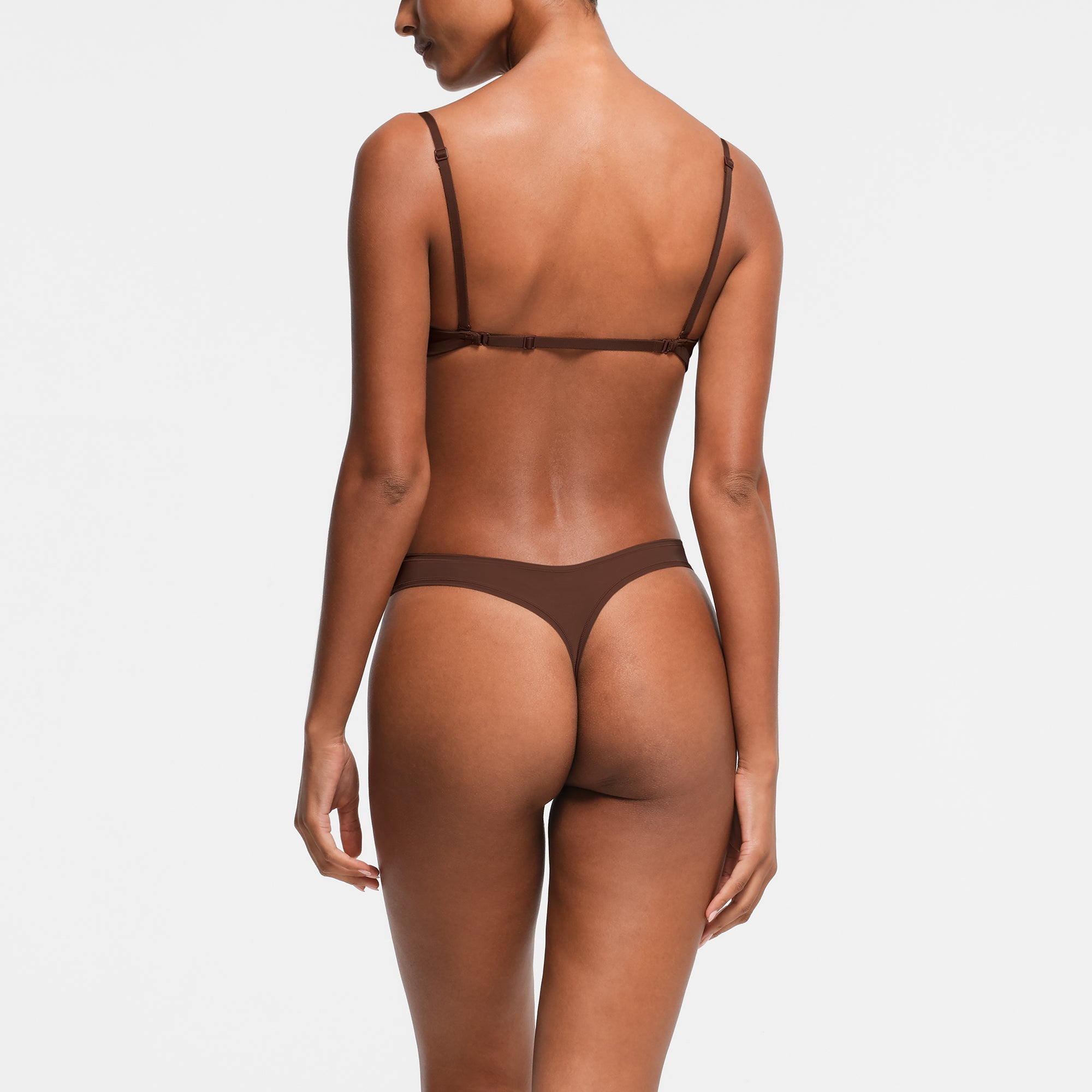SKIMS MULTI-WAY BRA | COCOA - Sneaker Türkiye