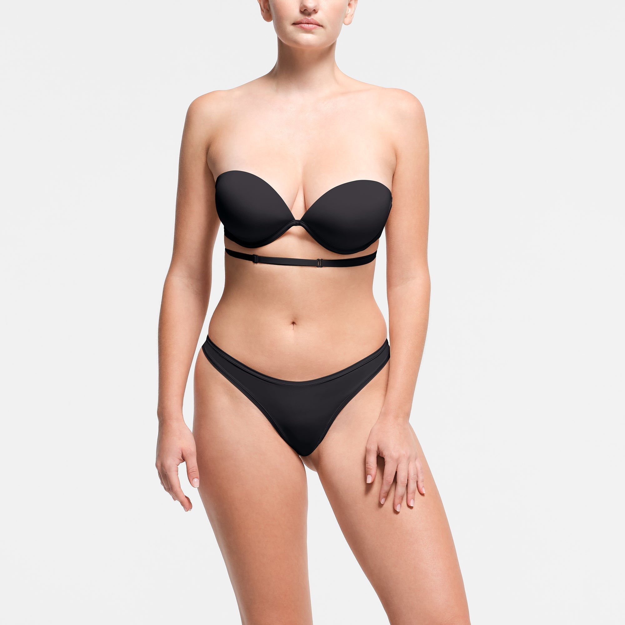 SKIMS MULTI-WAY BRA | ONYX - Sneaker Türkiye