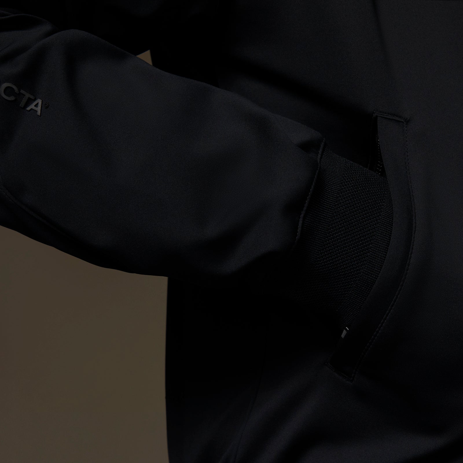 NOCTA Jacket with SWAROVSKI® Crystals Swoosh - Sneaker Türkiye