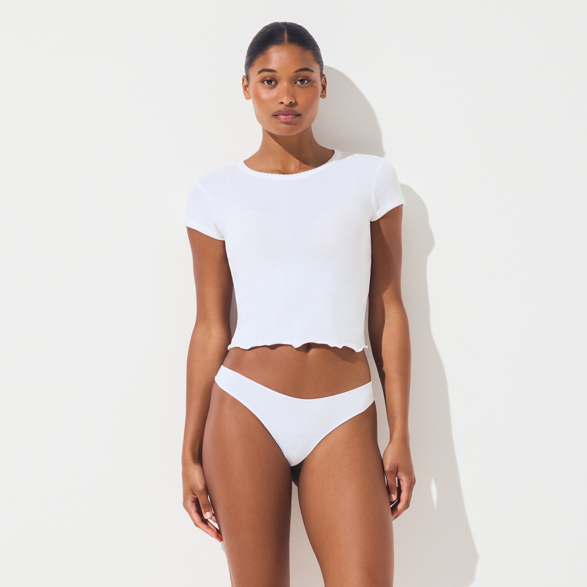 SKIMS LIGHTWEIGHT COTTON THONG | SNOW - Sneaker Türkiye