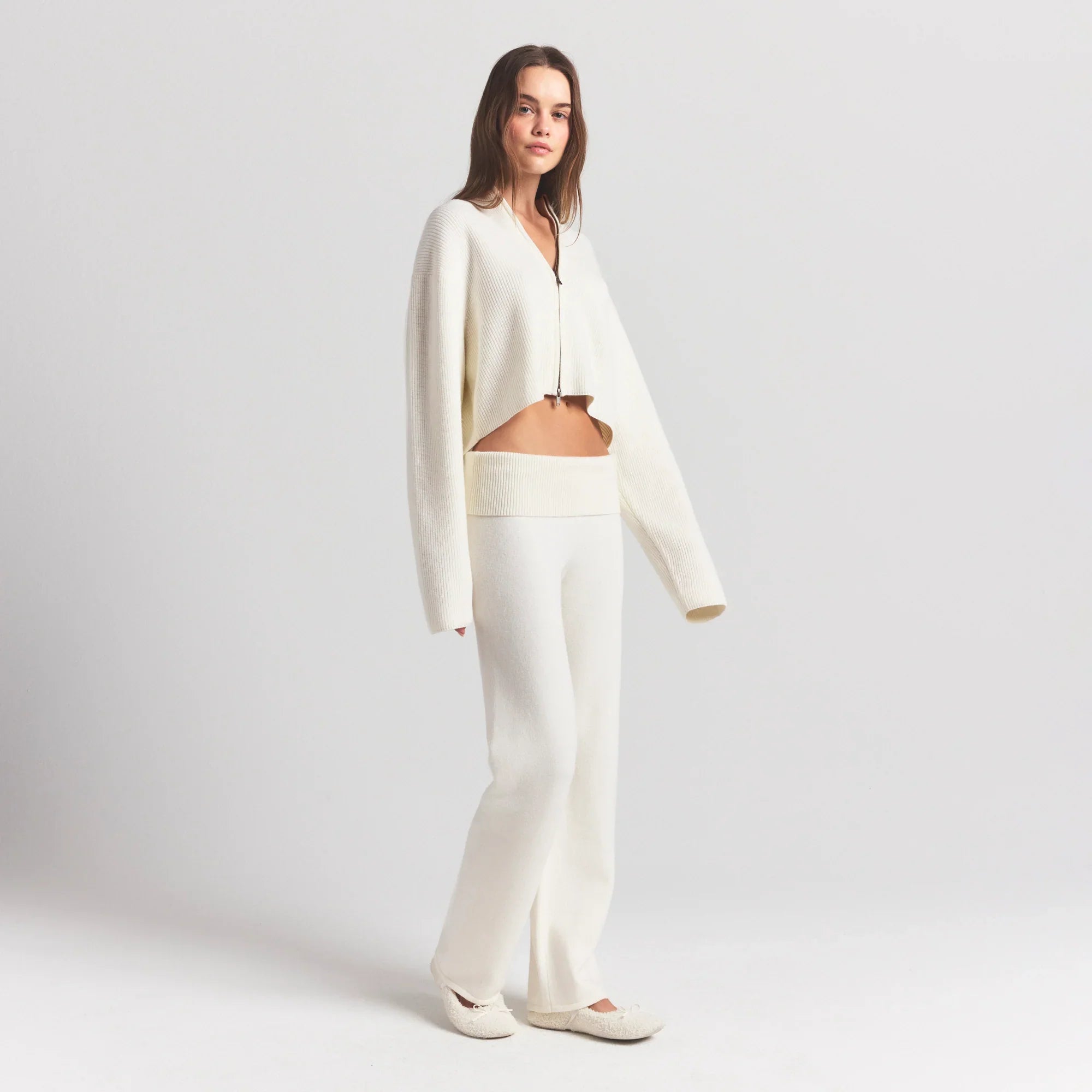 SKIMS SWEATER KNITS RIBBED MOCK NECK ZIP UP | IVORY - Sneaker Türkiye