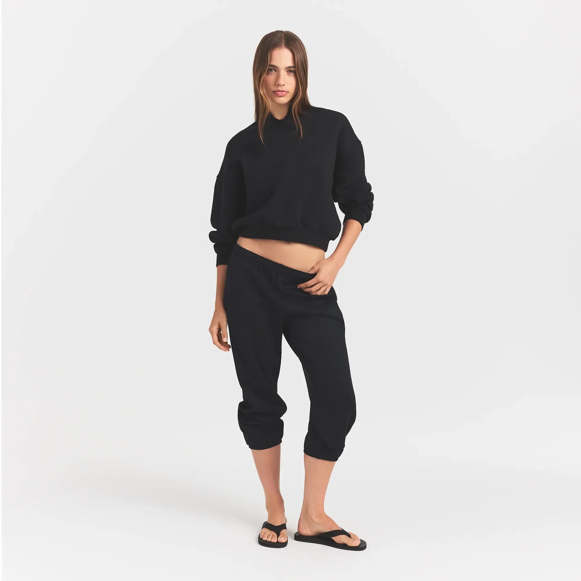 SKIMS HEAVYWEIGHT FLEECE CREWNECK | ONYX - Sneaker Türkiye