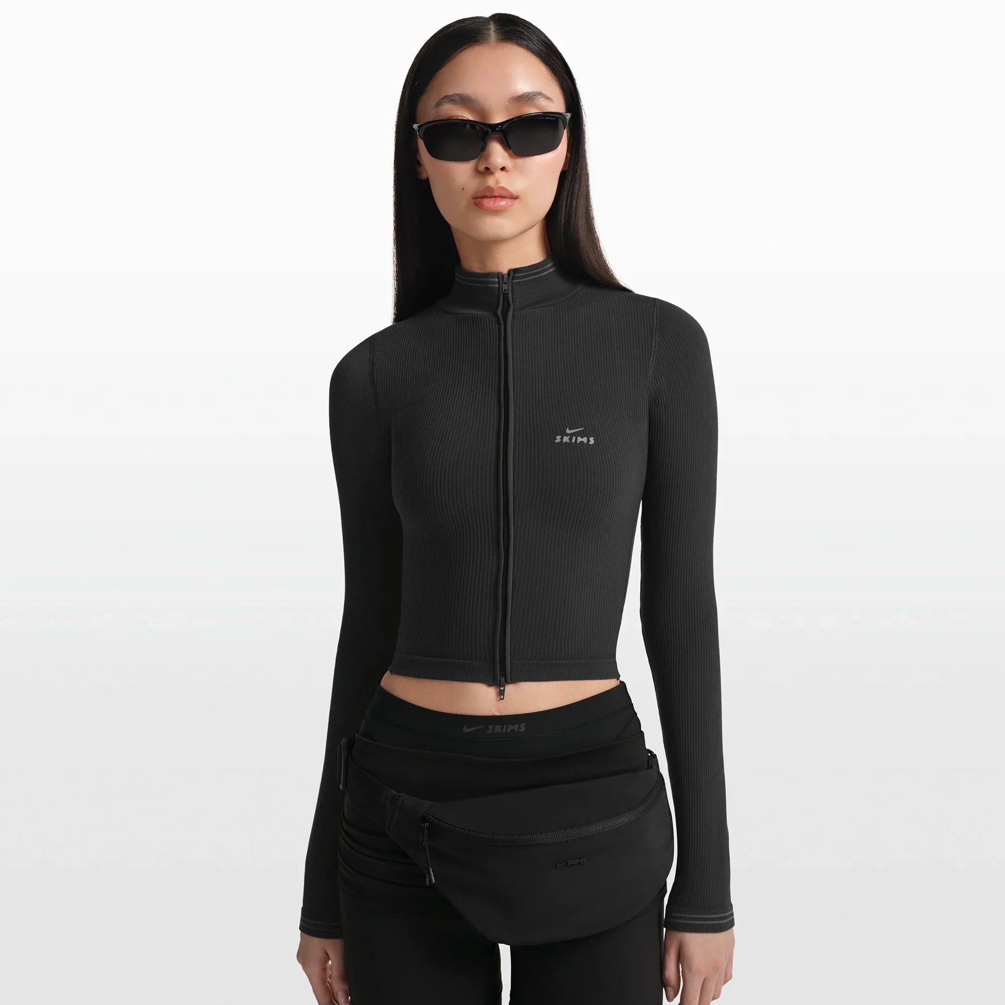 NikeSKIMS RIBBED SEAMLESS ZIP UP CROP JACKET | OBSIDIAN - Sneaker Türkiye