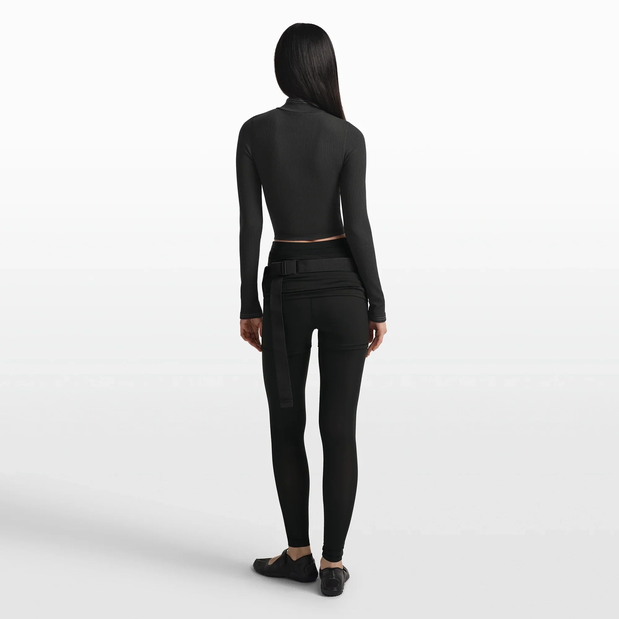 NikeSKIMS RIBBED SEAMLESS ZIP UP CROP JACKET | OBSIDIAN - Sneaker Türkiye