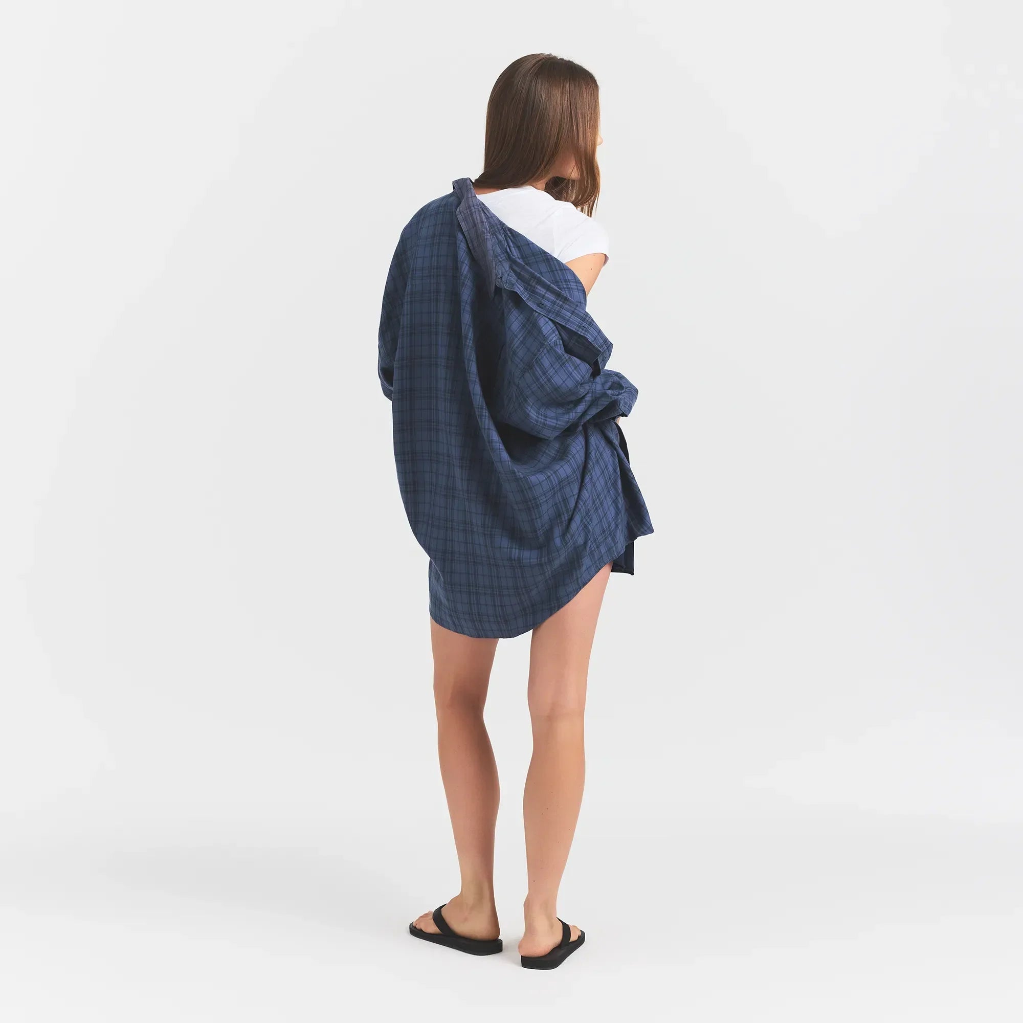 SKIMS WASHED FLANNEL OVERBedenD SHIRT | GRAPHITE PLAID - Sneaker Türkiye