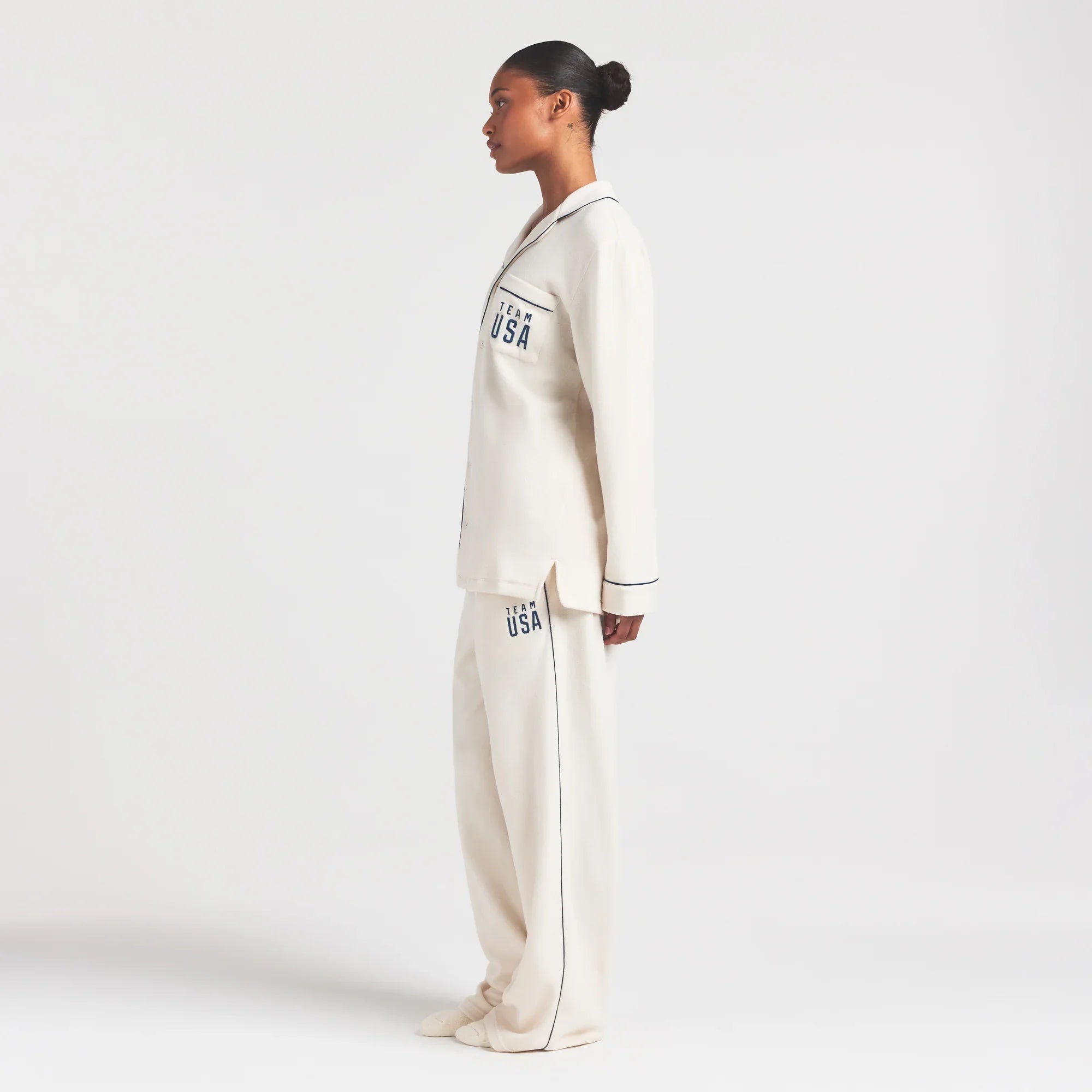 SKIMS FOR TEAM USA FLEECE UNISEX OLYMPIC OVERBedenD SLEEP TOP | ECRU - Sneaker Türkiye