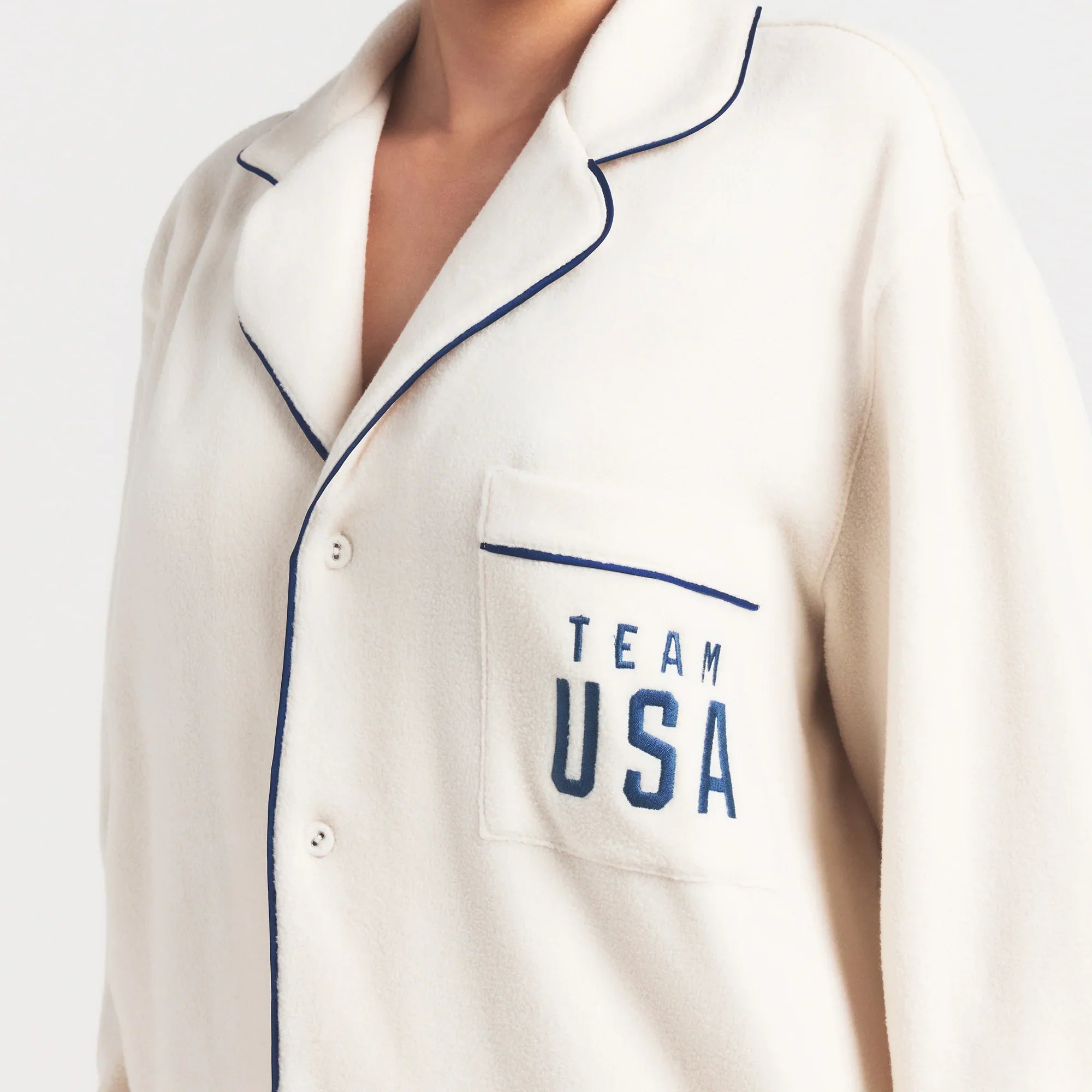 SKIMS FOR TEAM USA FLEECE UNISEX PARALYMPIC OVERBedenD SLEEP TOP | ECRU - Sneaker Türkiye