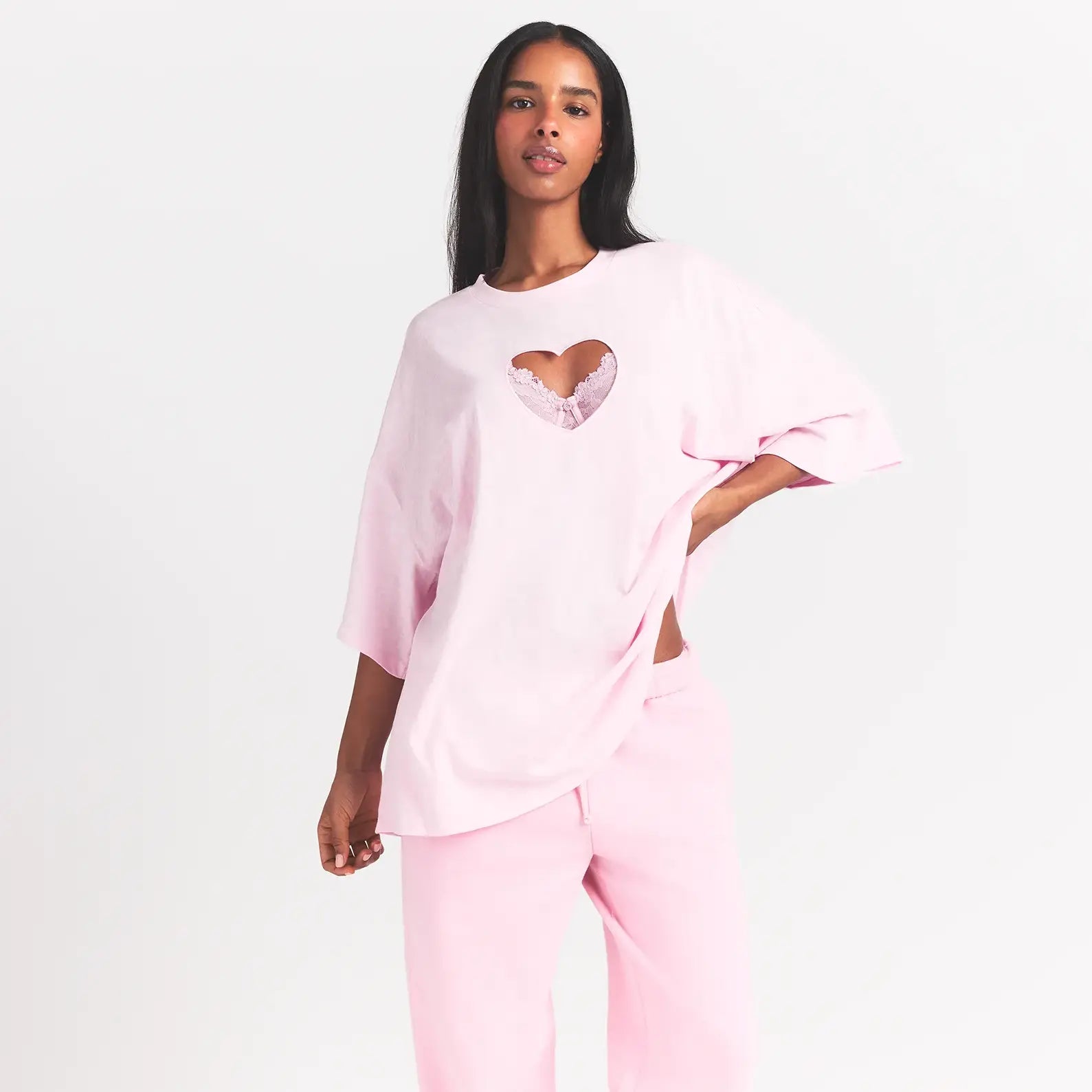 SKIMS WORN IN JERSEY HEART OVERBedenD T-SHIRT | BABY PINK - Sneaker Türkiye
