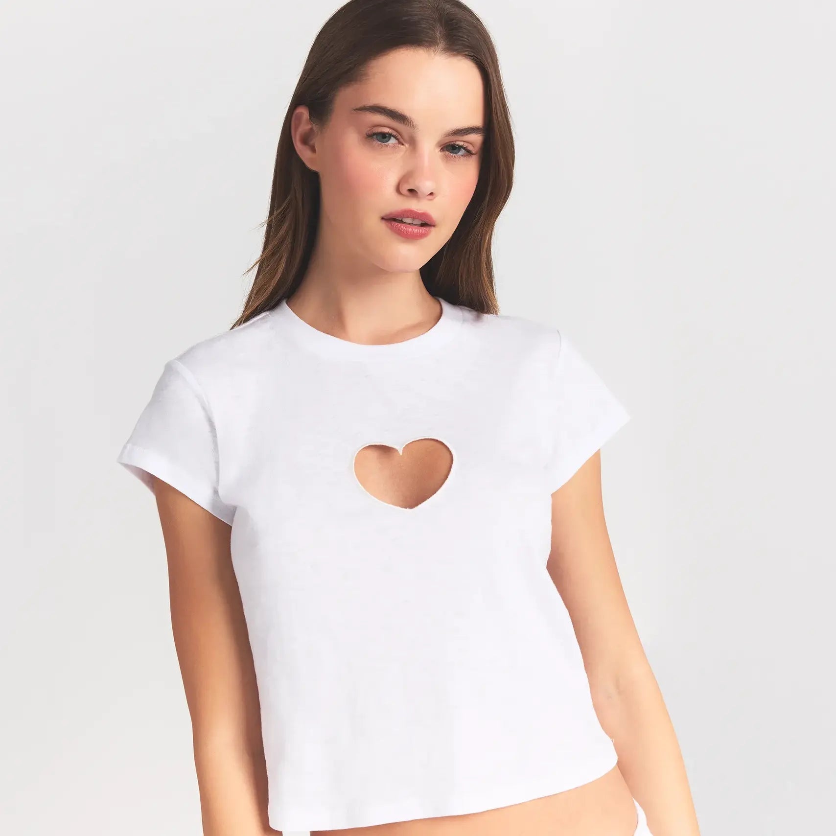 SKIMS WORN IN JERSEY HEART BABY TEE | SNOW - Sneaker Türkiye