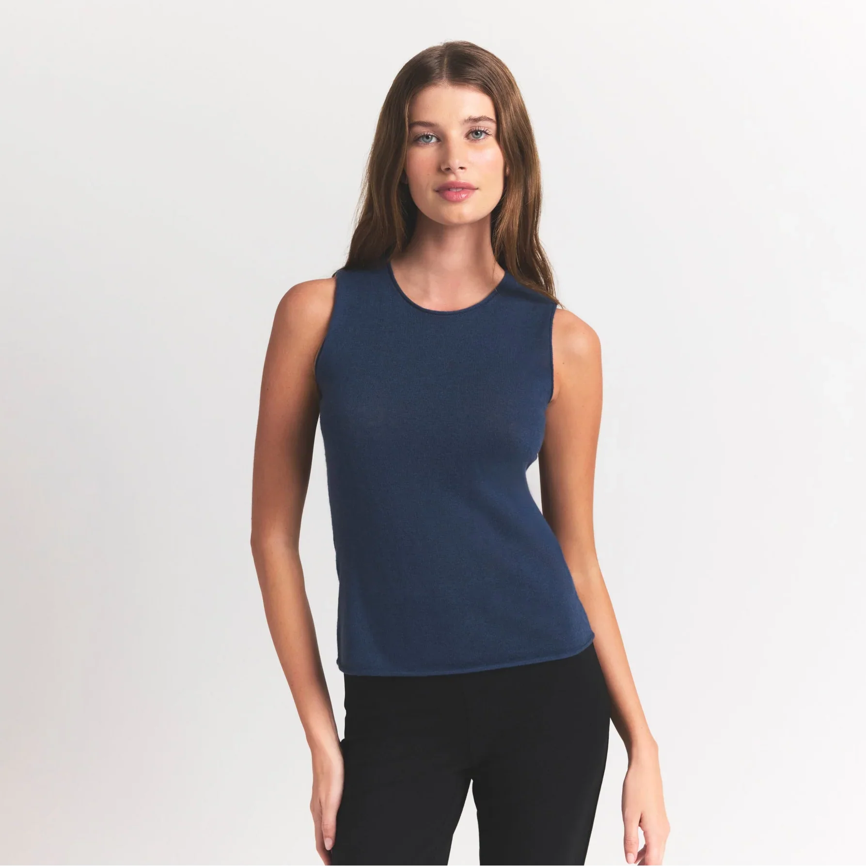 SKIMS FEATHERWEIGHT CASHMERE SLEEVELESS TOP | INDIGO - Sneaker Türkiye