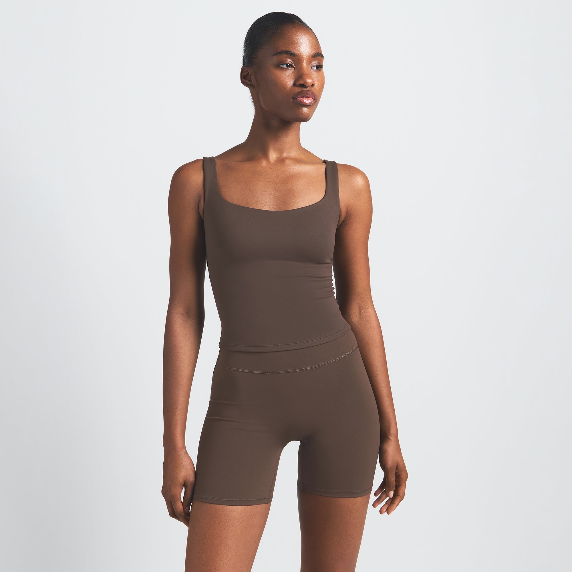 NikeSKIMS MATTE SQUARE NECK TANK | DARK SEPIA - Sneaker Türkiye