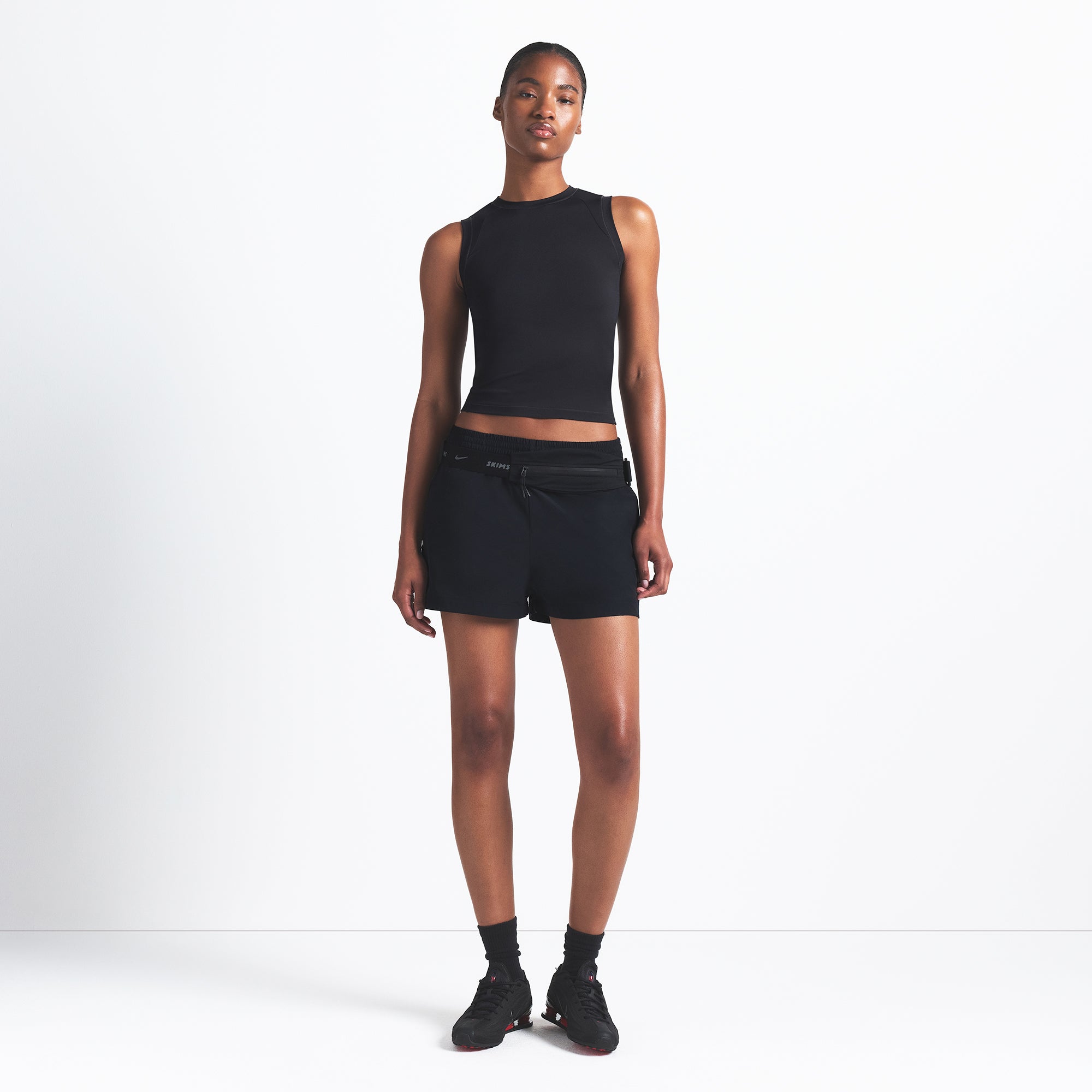 NikeSKIMS AIRY MUSCLE TEE | OBSIDIAN - Sneaker Türkiye