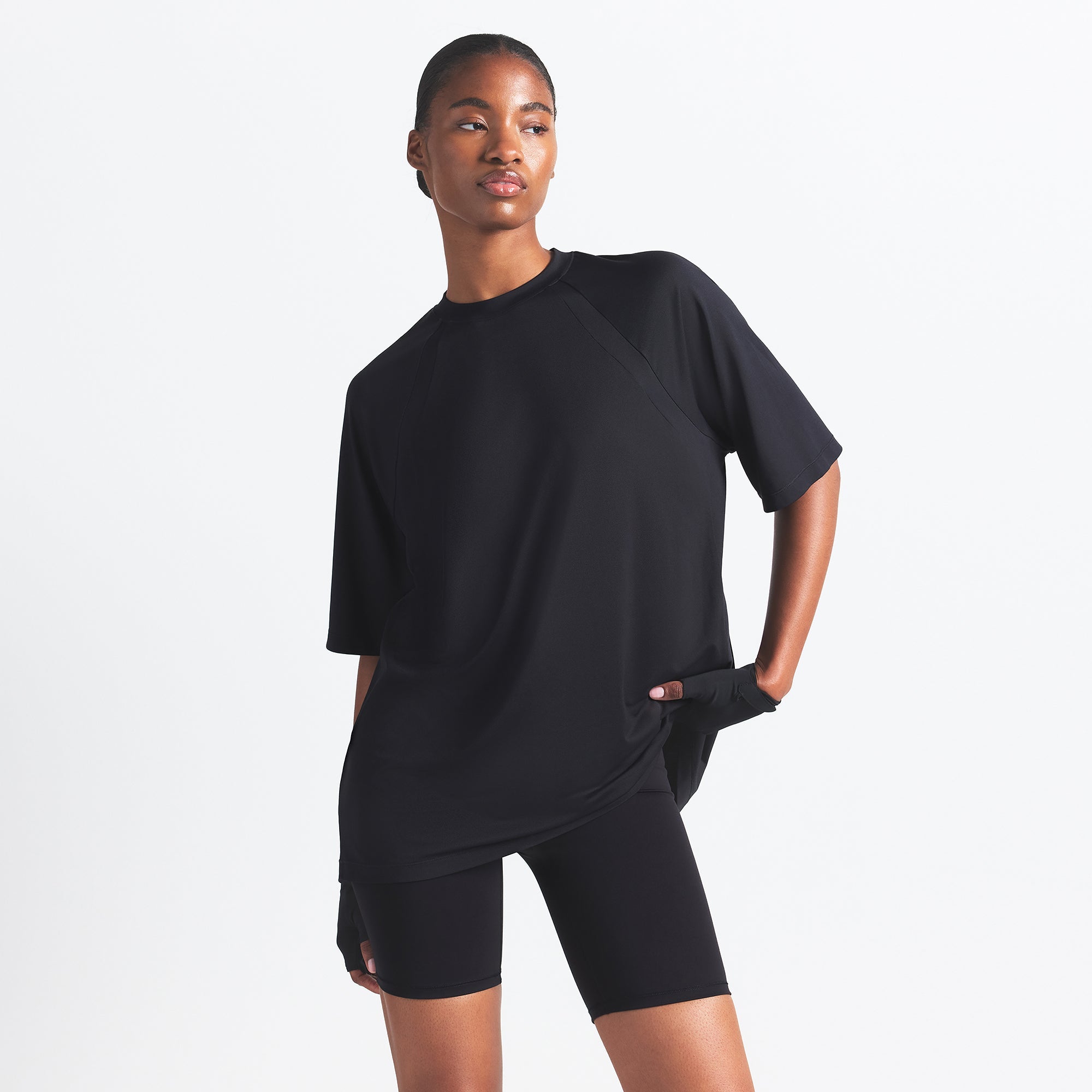 NikeSKIMS AIRY OVERBedenD TEE | OBSIDIAN - Sneaker Türkiye